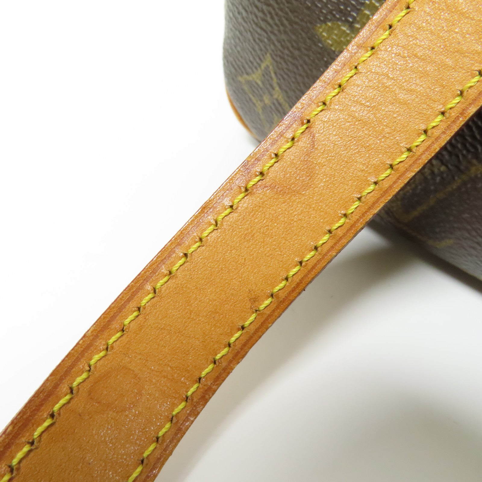 LOUIS VUITTON Monogram Cite GM金扣肩背袋