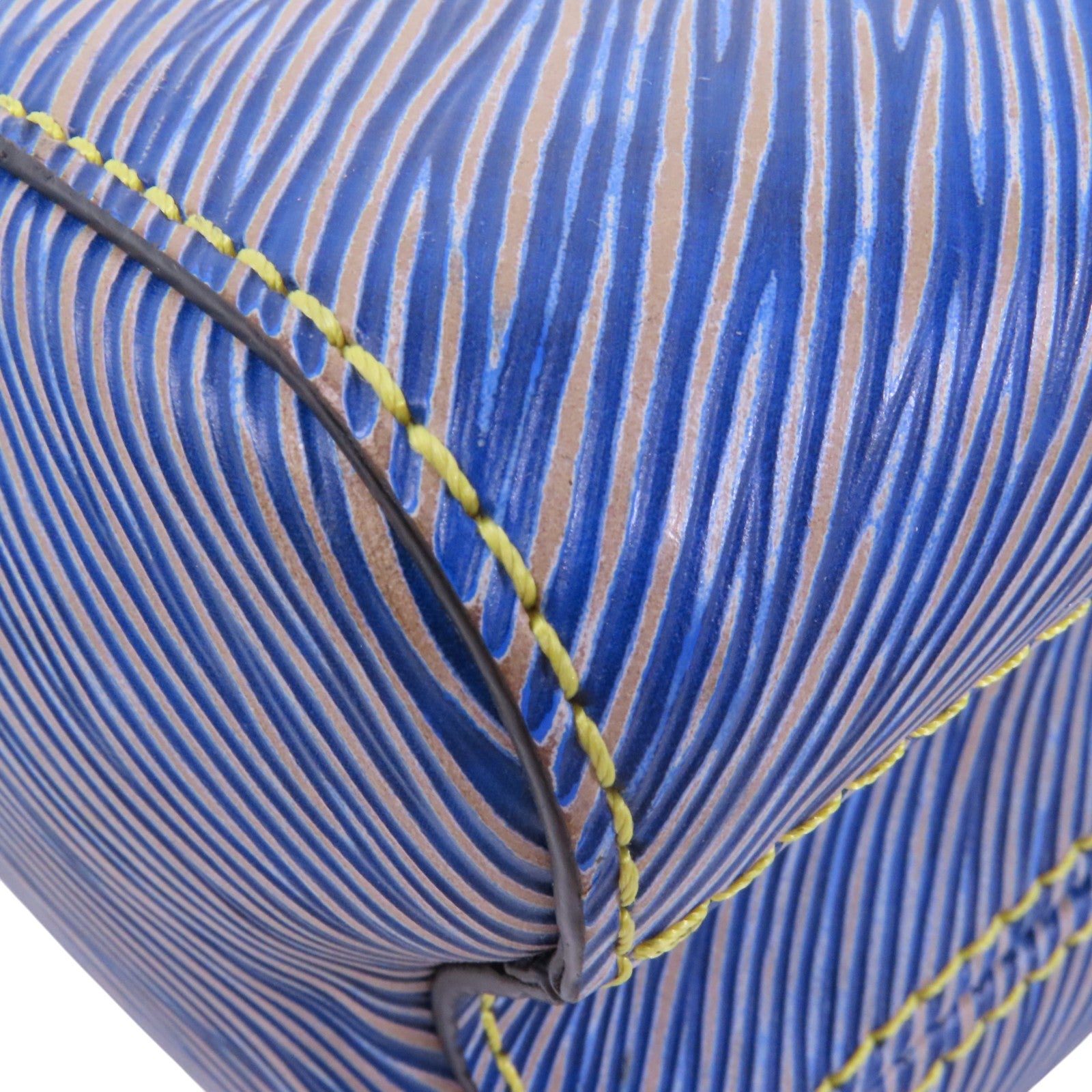 LOUIS VUITTON Epi Twist MM銀扣鏈帶肩背袋