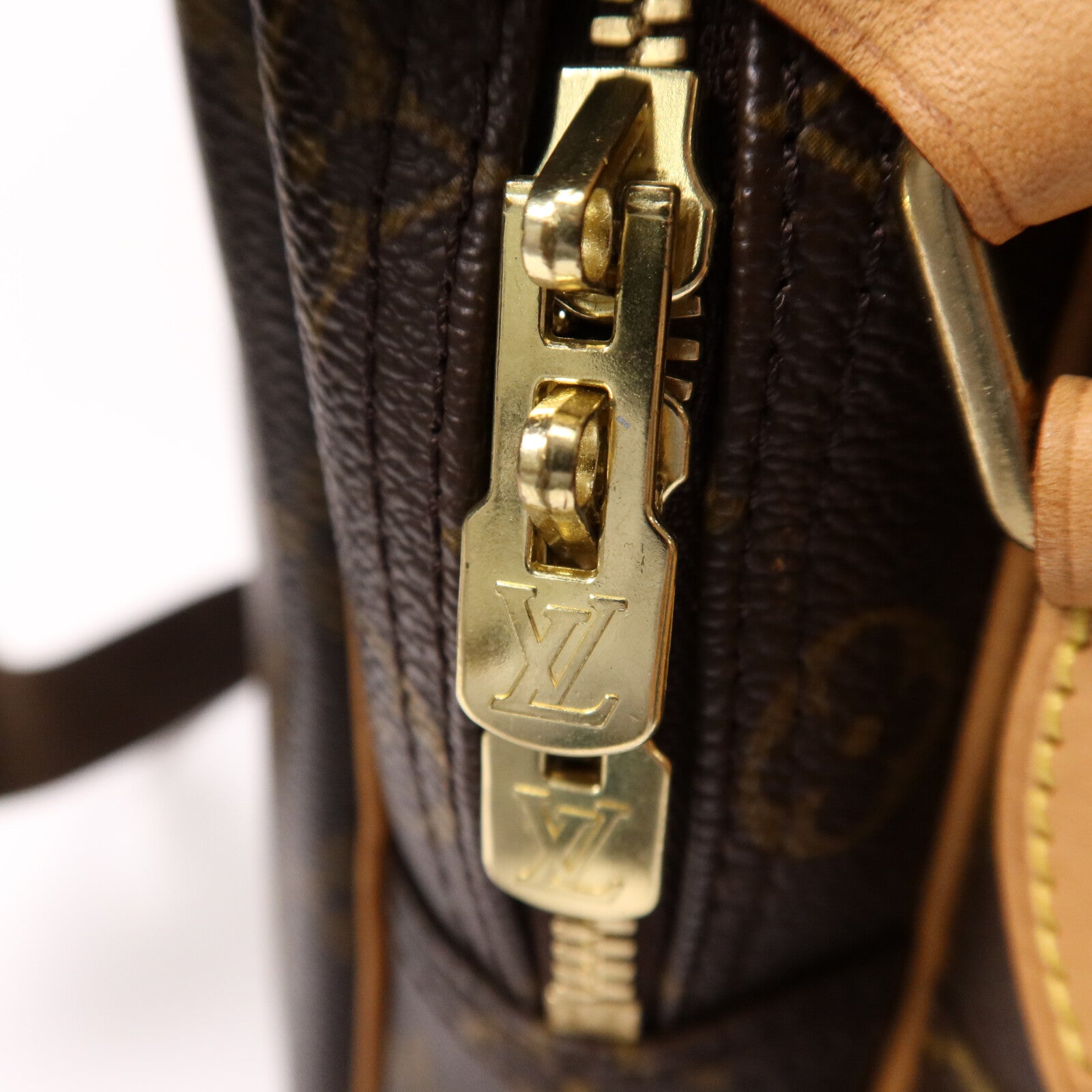 LOUIS VUITTON Monogram Reporter GM金扣肩背袋