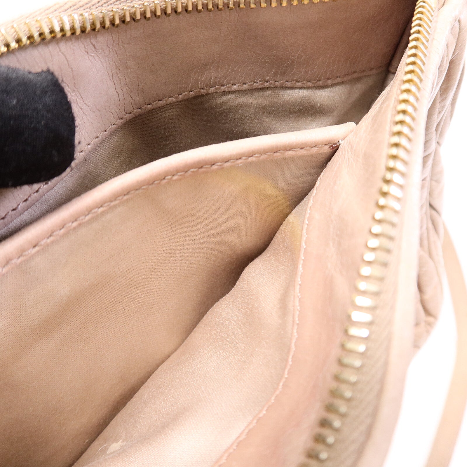 Miu Miu 牛皮皮革Shoulder Bag肩背袋