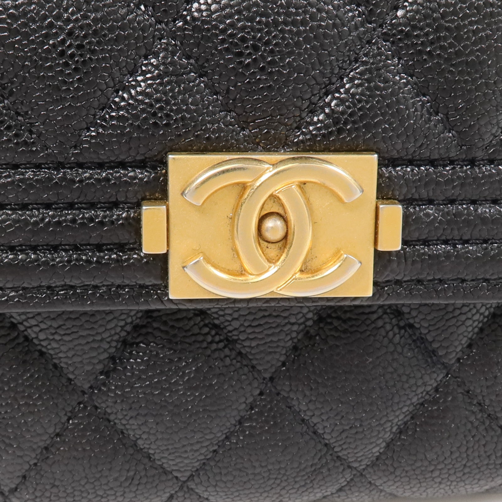 CHANEL 牛皮皮革Wallet金扣錢包