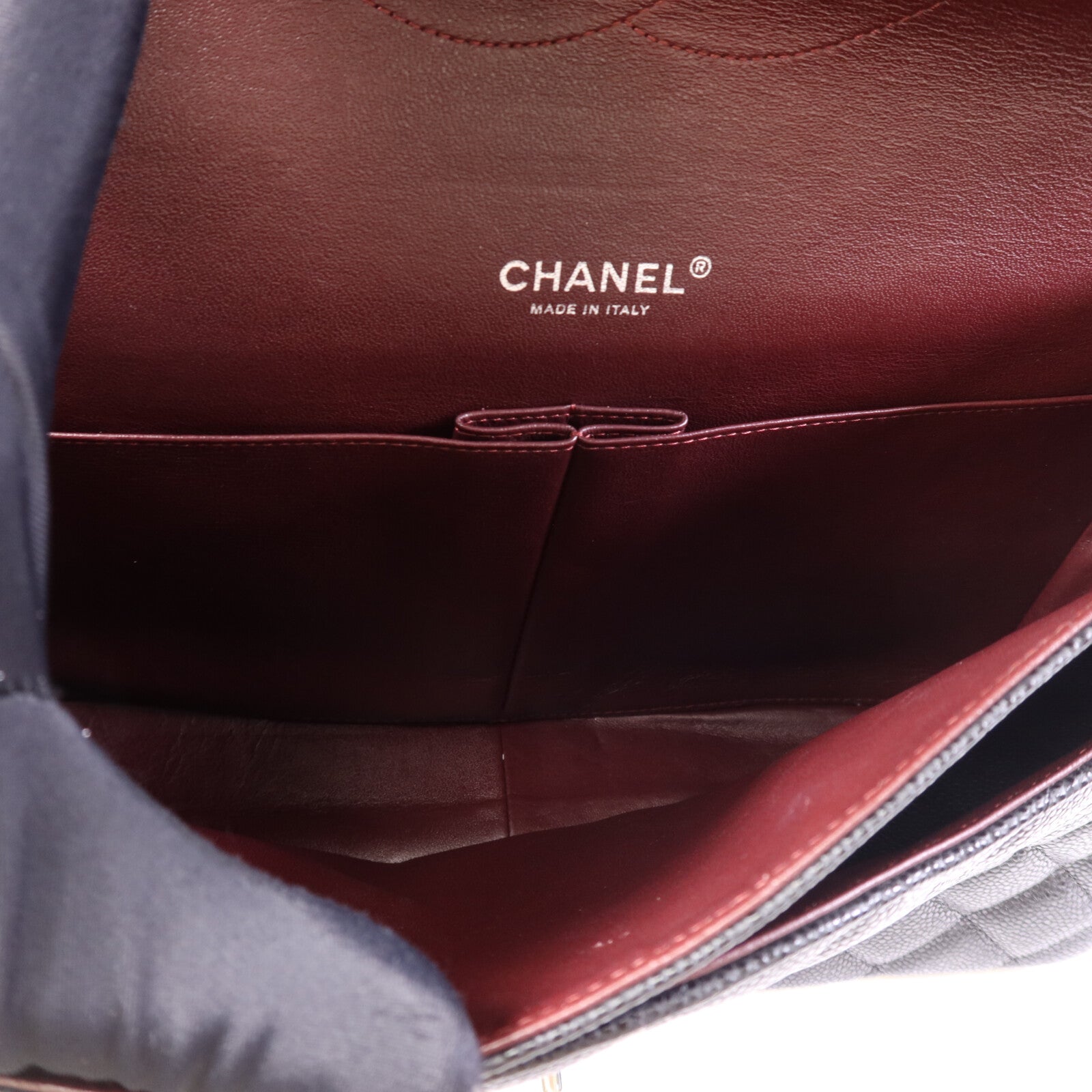 CHANEL 牛皮皮革Maxi Classic銀扣鏈帶肩背袋