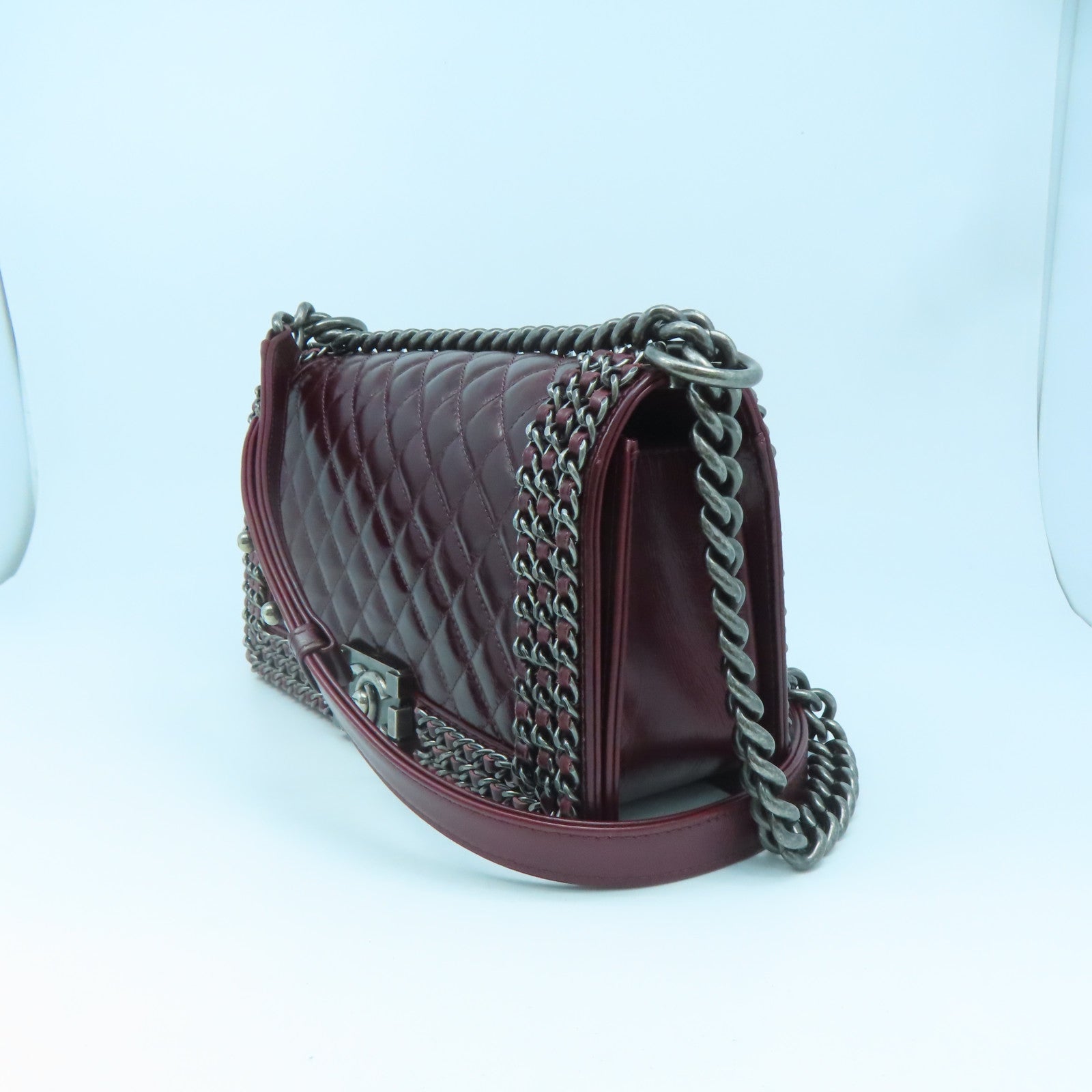 CHANEL Lingge cowhide leather Boy 25 silver buckle chain shoulder bag red