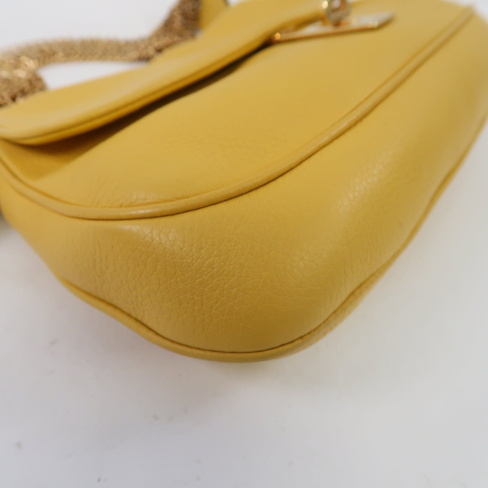 PRADA 牛皮皮革Shoulder Bag金扣鏈帶肩背袋黃色