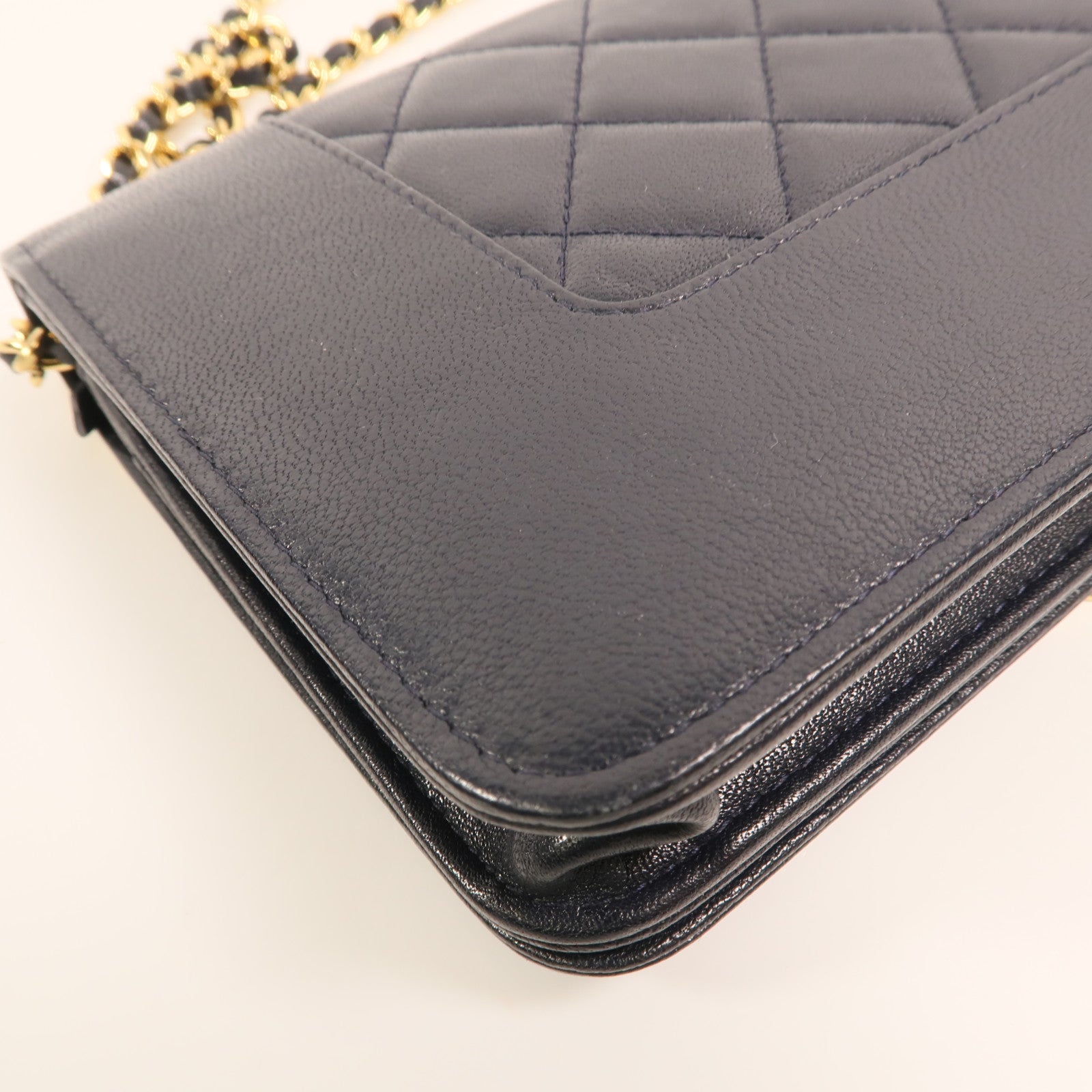 CHANEL 牛皮皮革Mademoiselle Wallet On Chain鏈帶肩背袋