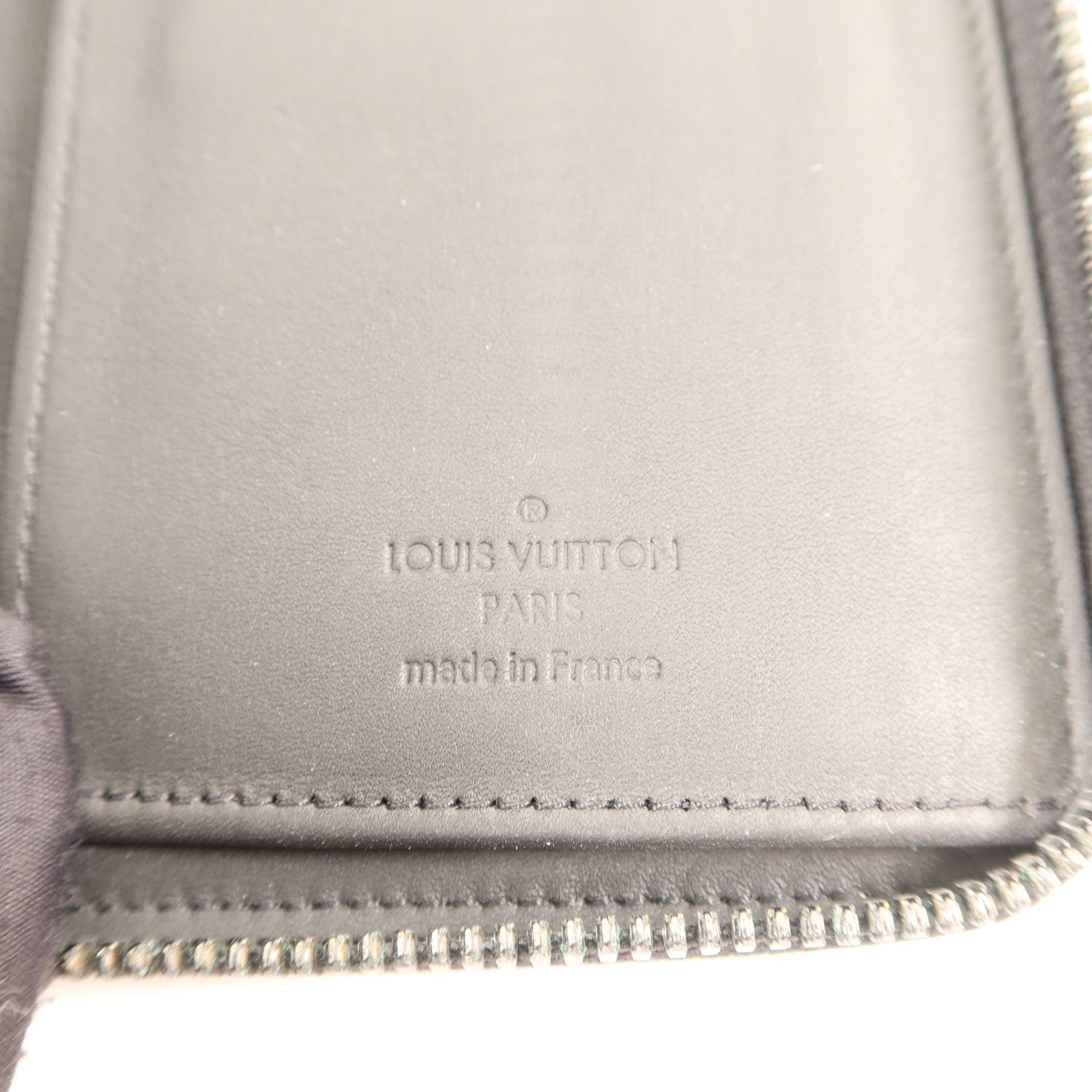 LOUIS VUITTON Monogram Taurillon Zippy Vertical Wallet長錢包