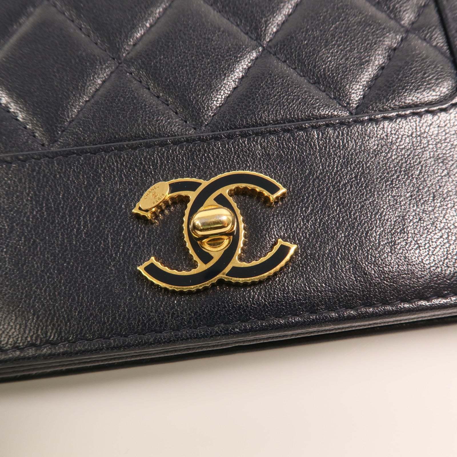 CHANEL 牛皮皮革Mademoiselle Wallet On Chain鏈帶肩背袋