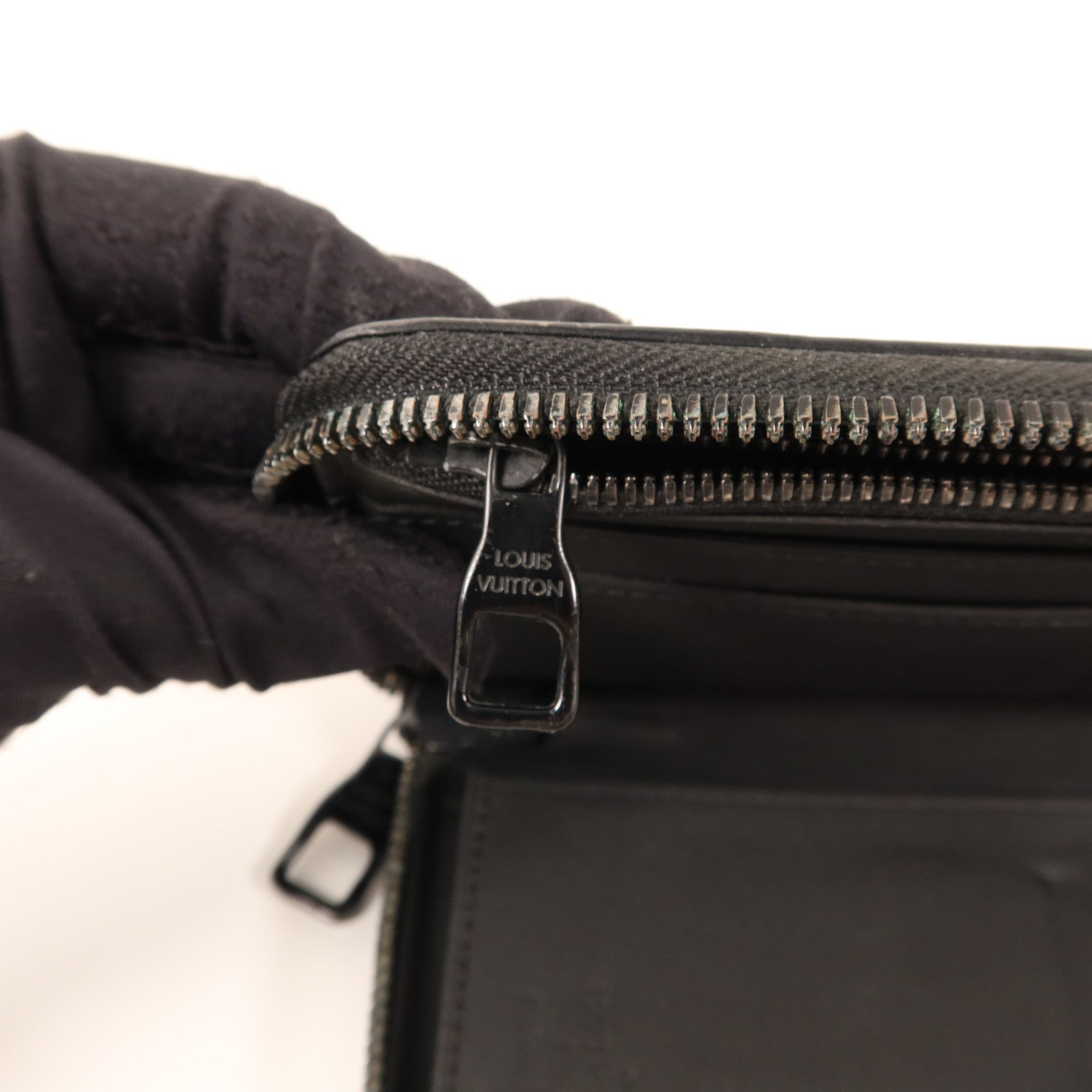 LOUIS VUITTON Monogram Taurillon Zippy Vertical Wallet長錢包