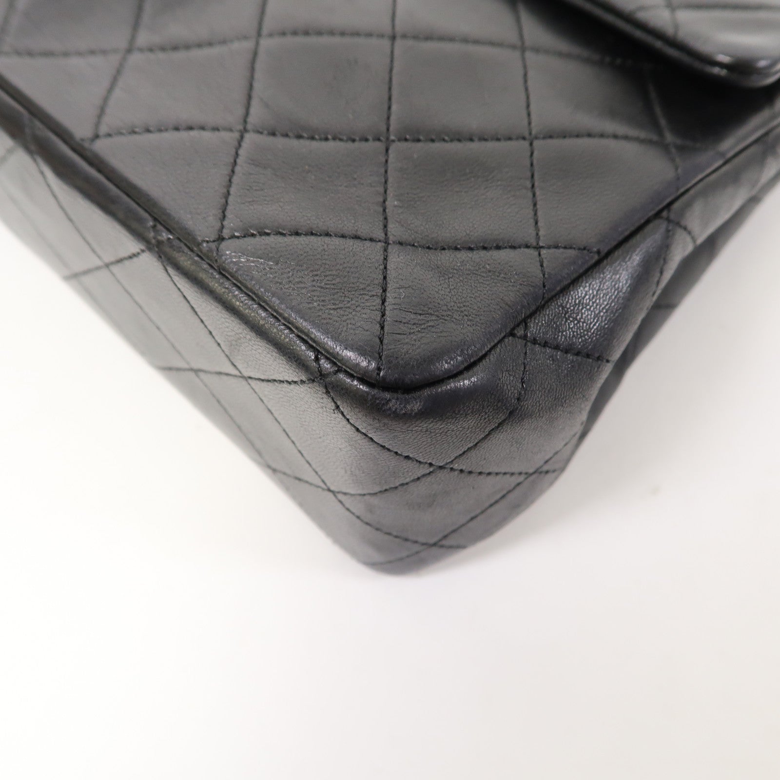CHANEL 【激減優惠】菱格羊皮皮革Chain Shoulder金扣肩背袋黑色