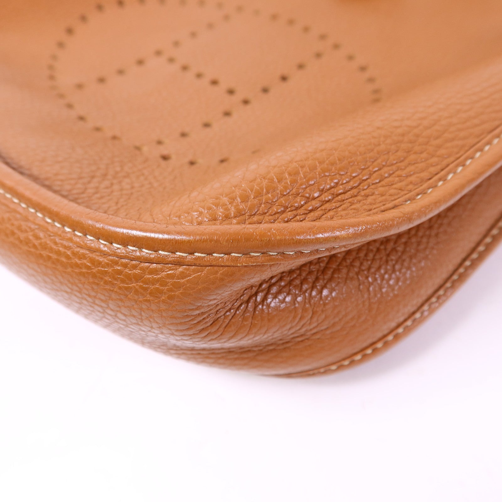 HERMES Clemence皮革Evelyne PM銀扣肩背袋Gold