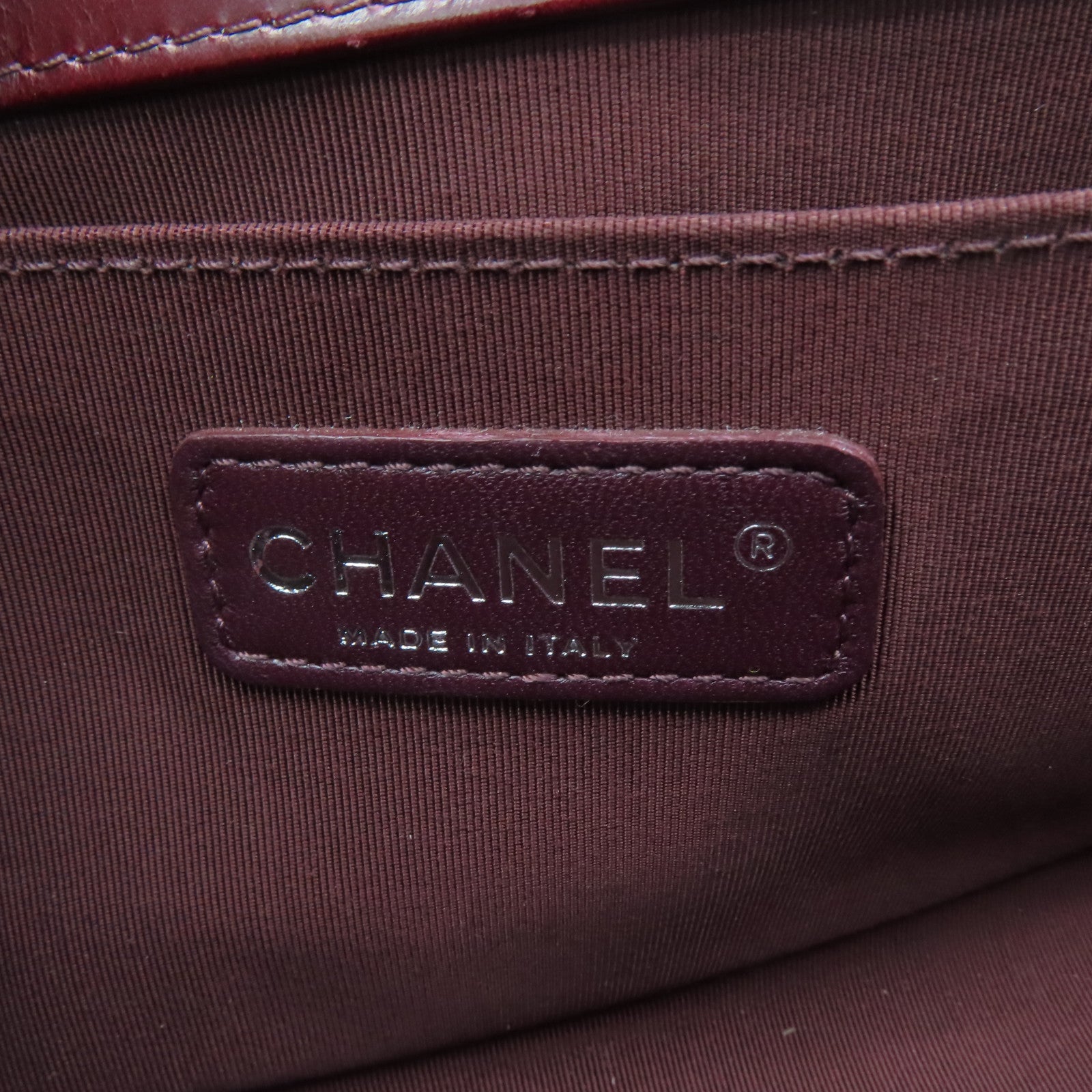 CHANEL Lingge cowhide leather Boy 25 silver buckle chain shoulder bag red