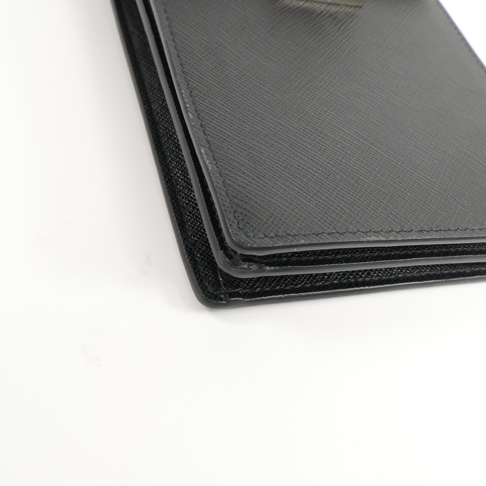 PRADA Saffiano皮革Smartphone Pouch肩背袋
