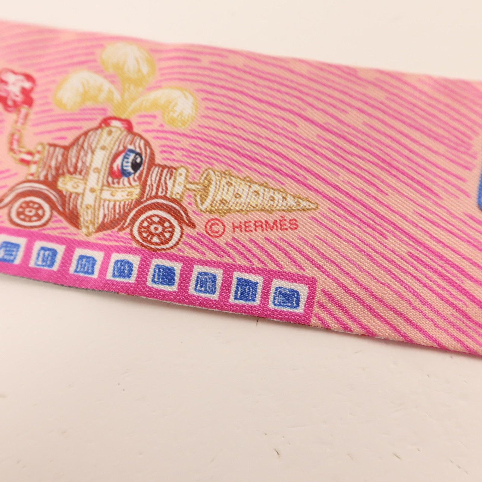HERMES 絲質Twilly絲巾