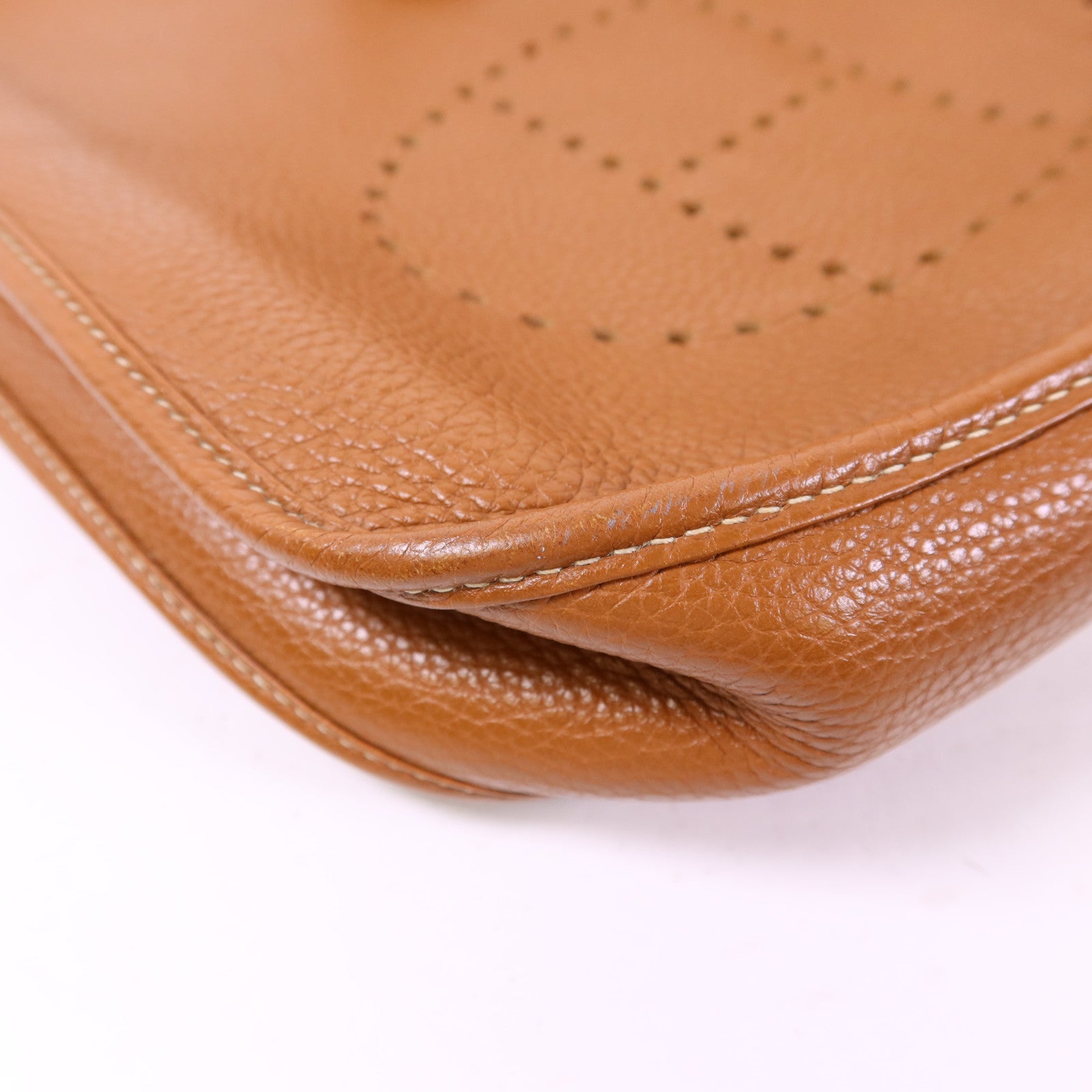 HERMES Clemence皮革Evelyne PM銀扣肩背袋Gold