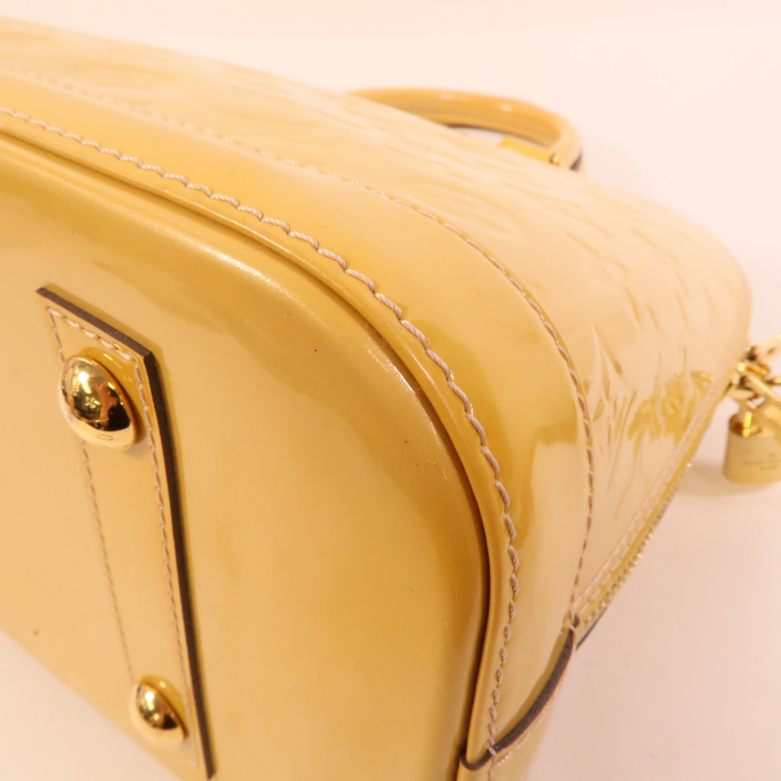 LOUIS VUITTON Monogram Vernis Alma PM金扣手挽袋