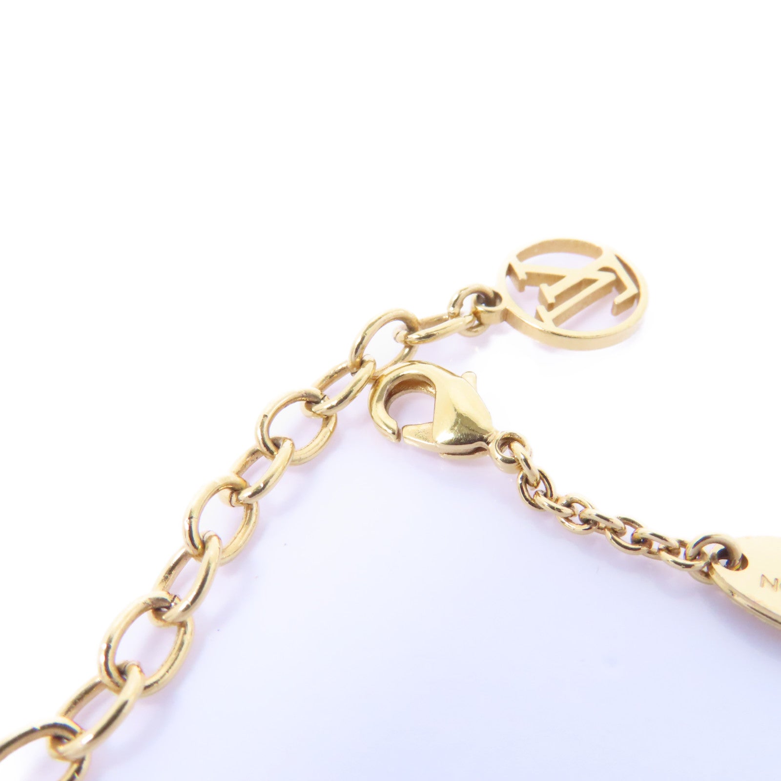 LOUIS VUITTON 金屬Me Bracelet Letter A手鏈金色