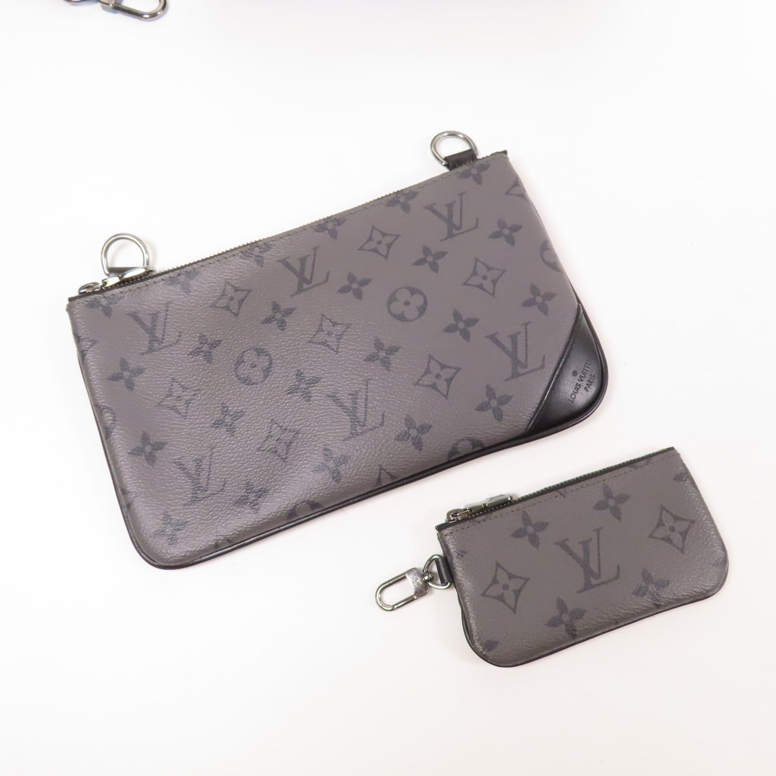 LOUIS VUITTON LV SHW Trio Messenger Shoulder Bag M69443 Monogram Eclipse Reverse