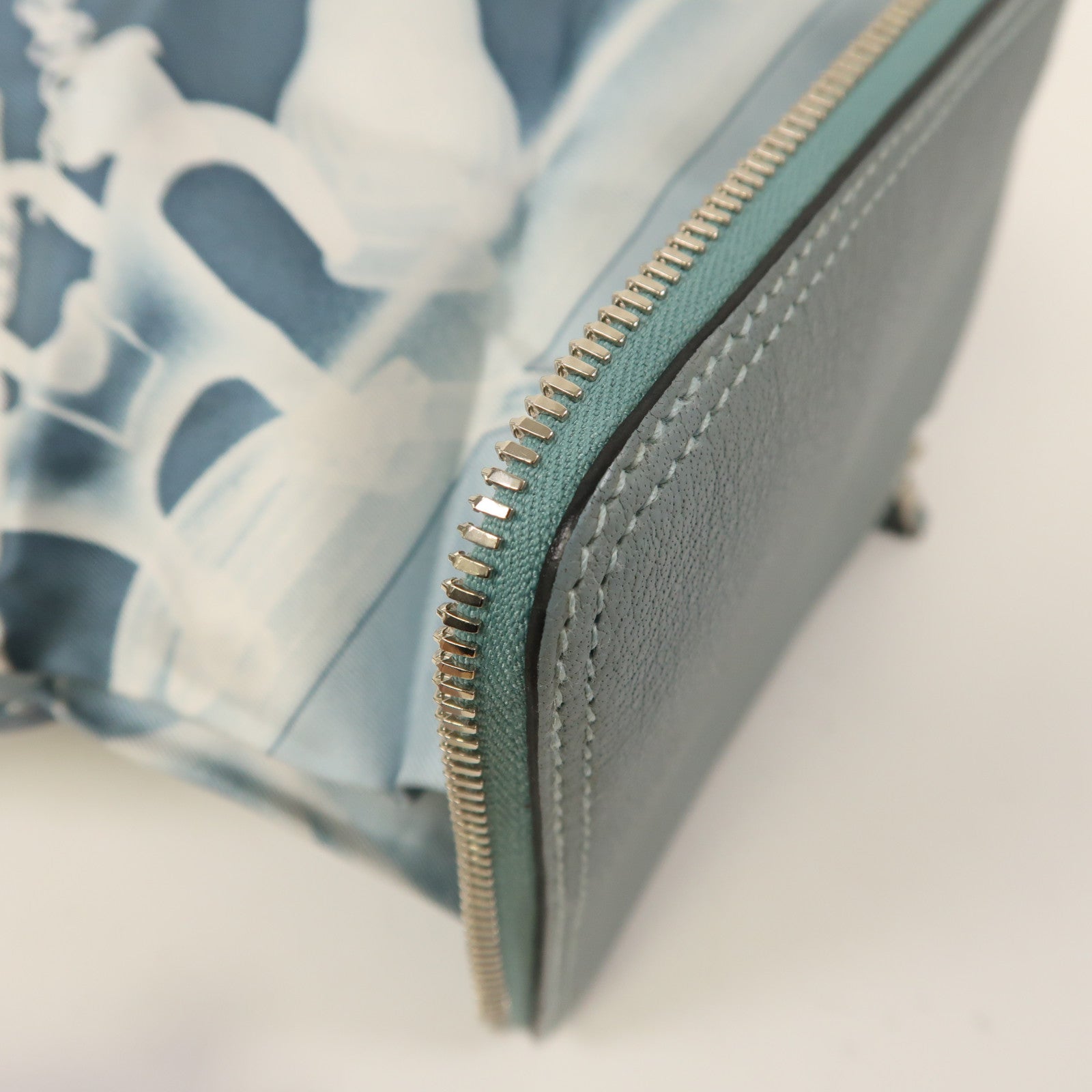 HERMES 絲質/Cherve皮革Silk Pop Eco Bag銀扣肩背袋淺藍色