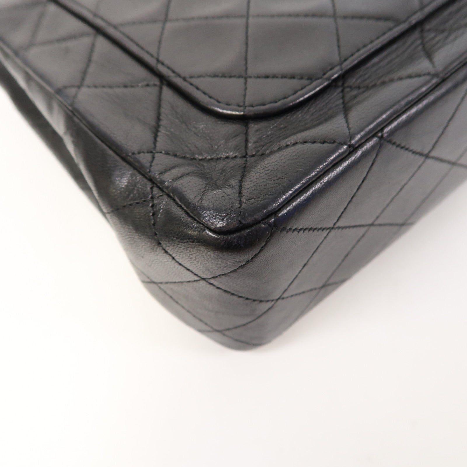 CHANEL 【激減優惠】菱格羊皮皮革Chain Shoulder金扣肩背袋黑色