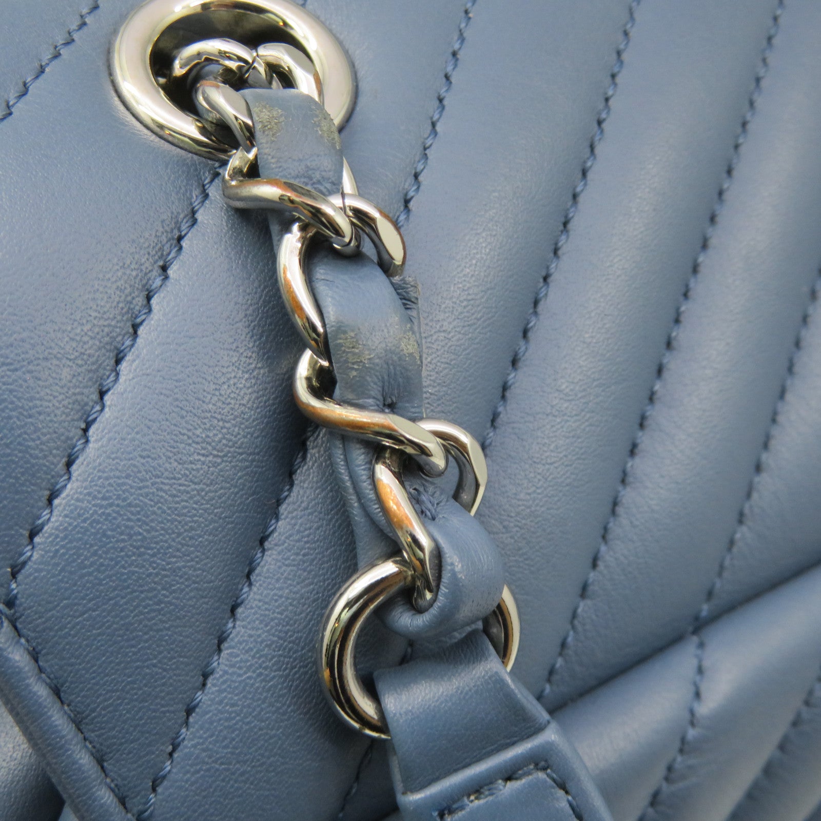 CHANEL 斜紋羊皮皮革Backpack銀扣背包藍色
