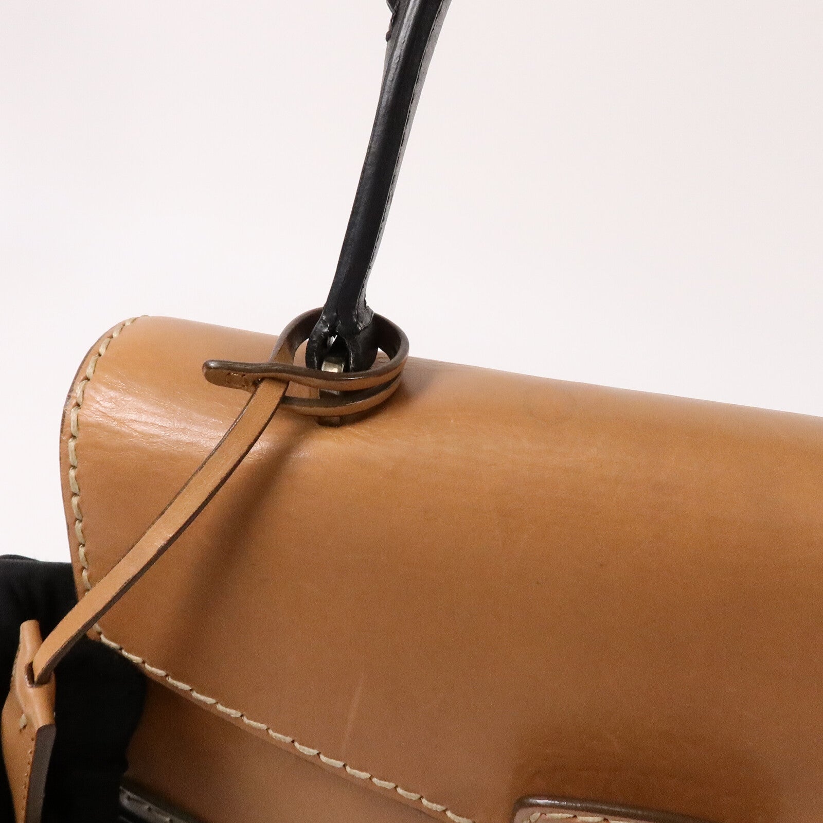 PRADA 牛皮皮革Vitello Sound Lock手挽袋