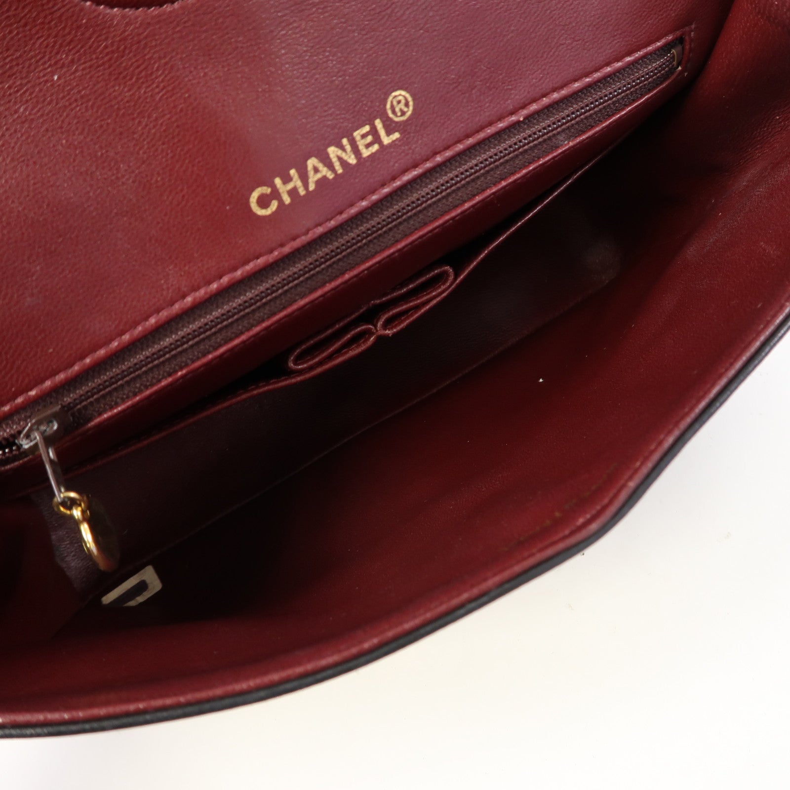 CHANEL 【激減優惠】菱格羊皮皮革Chain Shoulder金扣肩背袋黑色