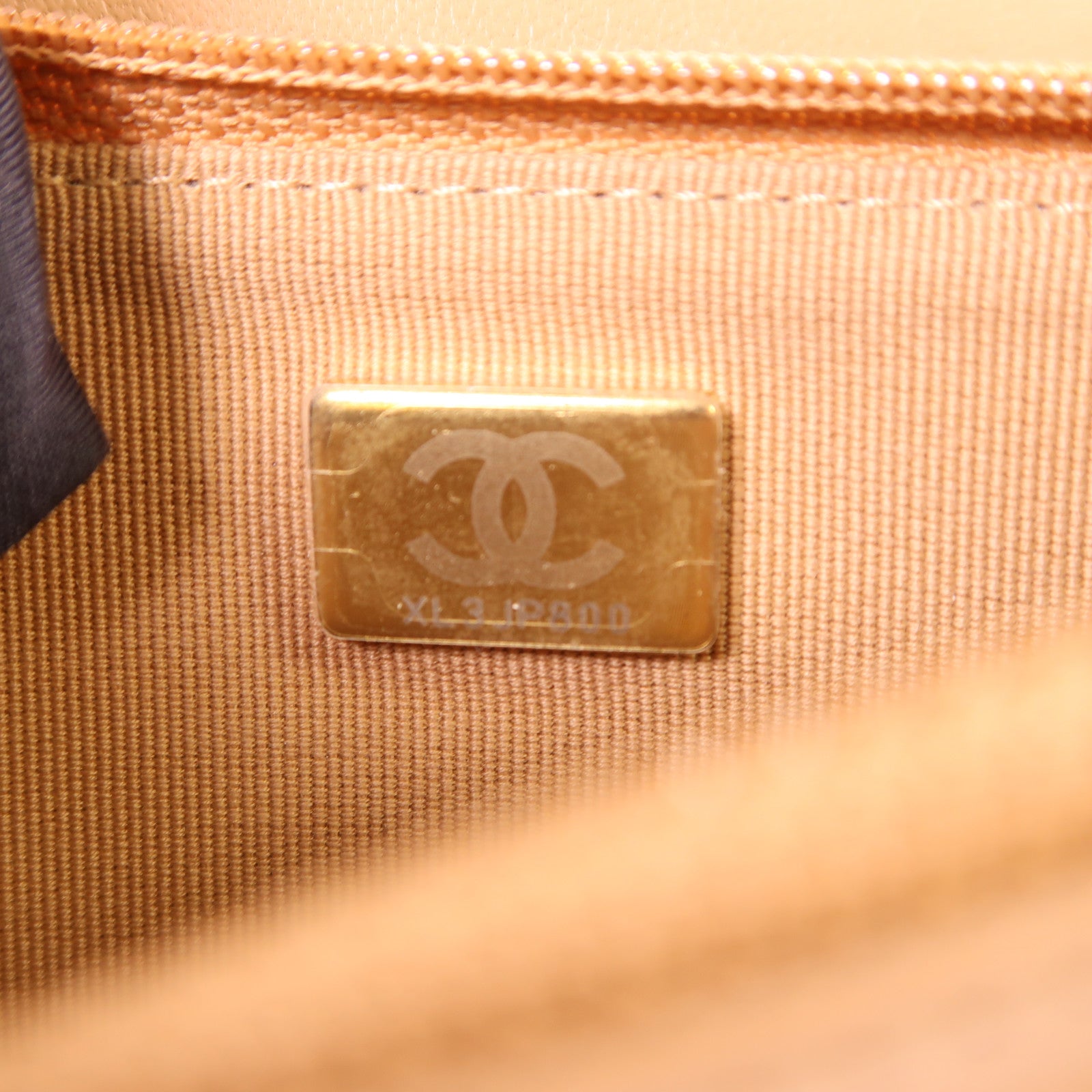 CHANEL 羊皮皮革C19 WOC Wallet on Chain手挽肩背兩用袋