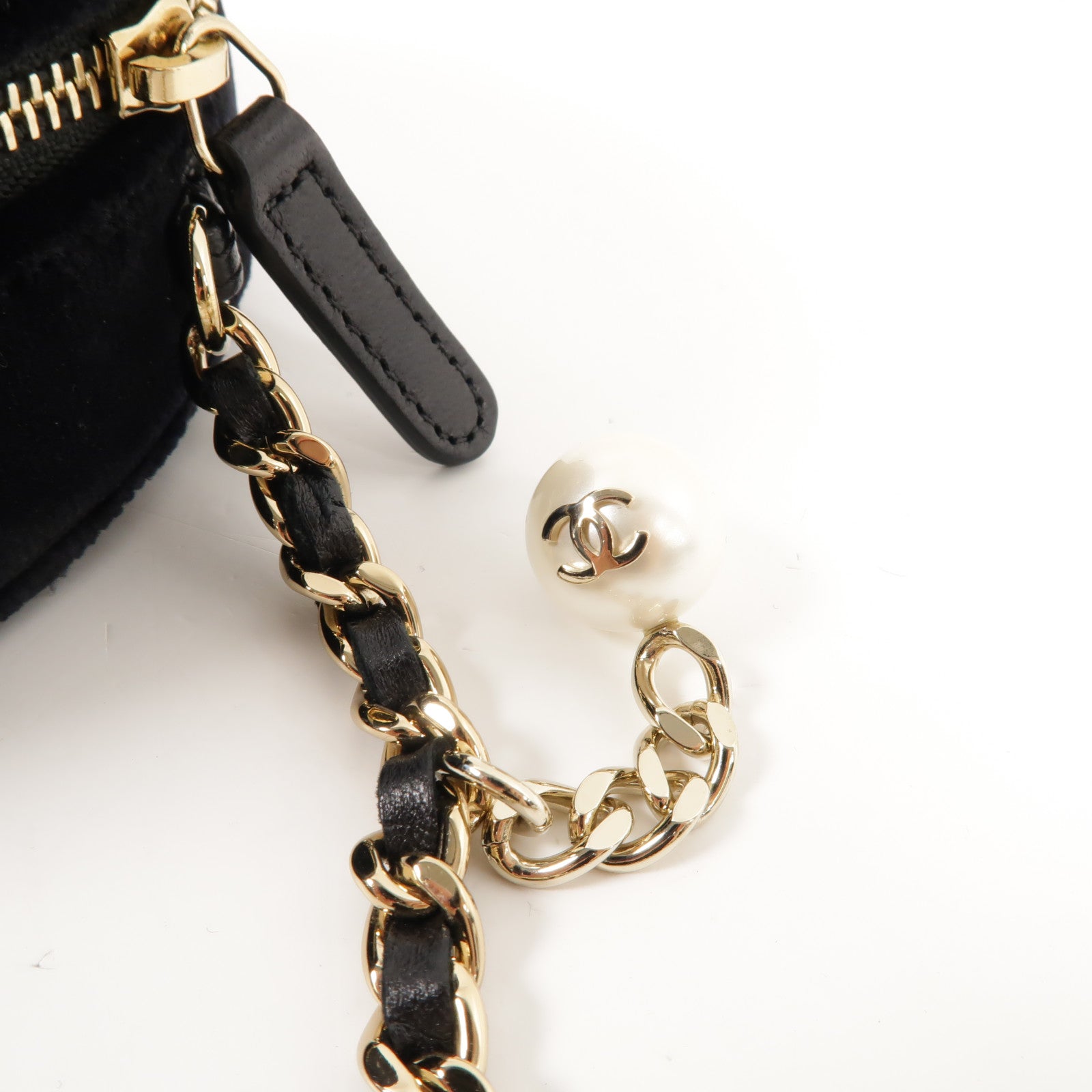 CHANEL 天鵝絨Round Vanity Case肩背袋
