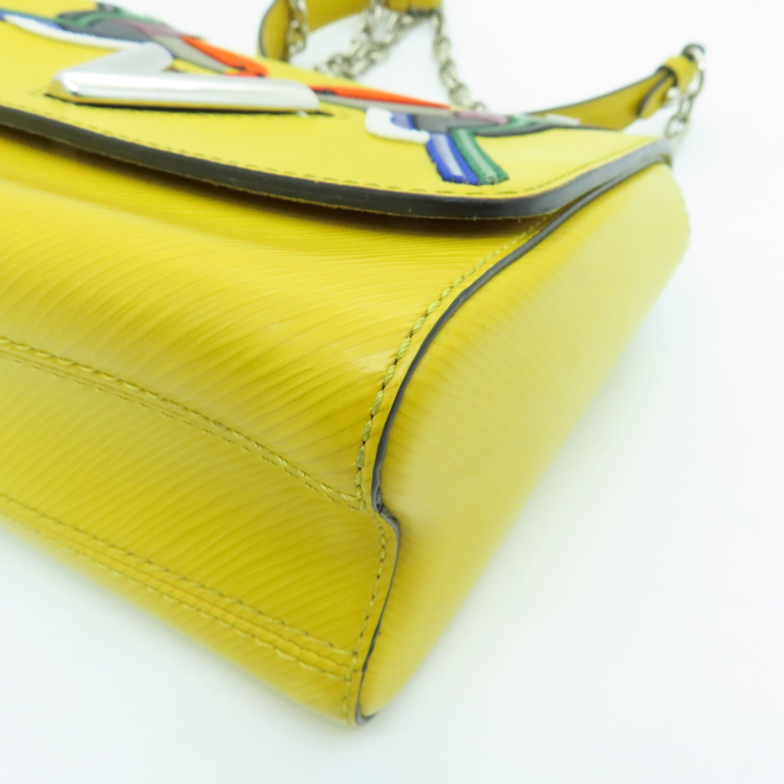 LOUIS VUITTON Epi Twist MM silver buckle chain shoulder bag yellow