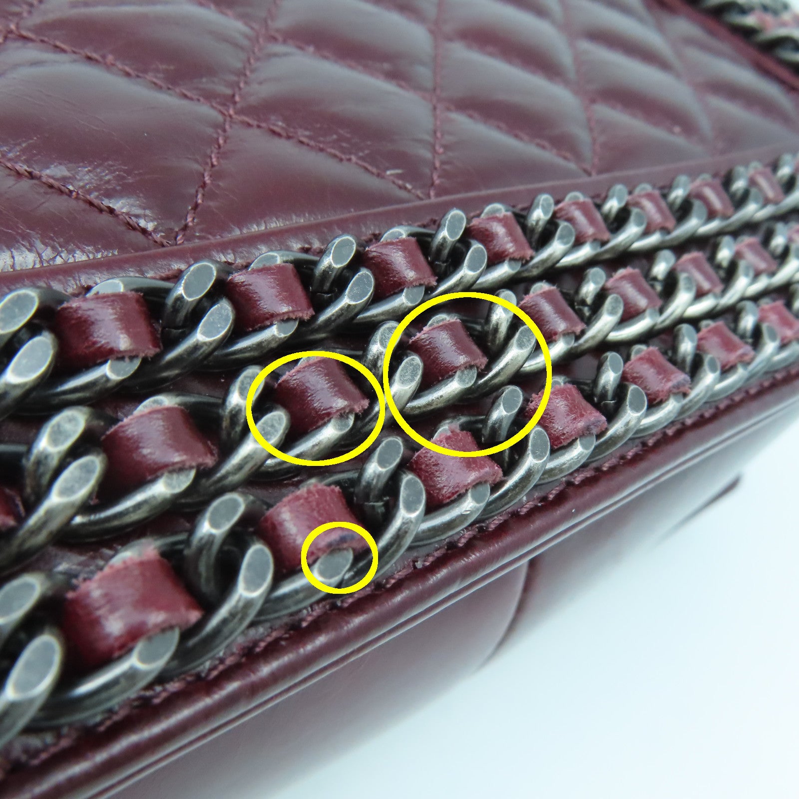 CHANEL Lingge cowhide leather Boy 25 silver buckle chain shoulder bag red