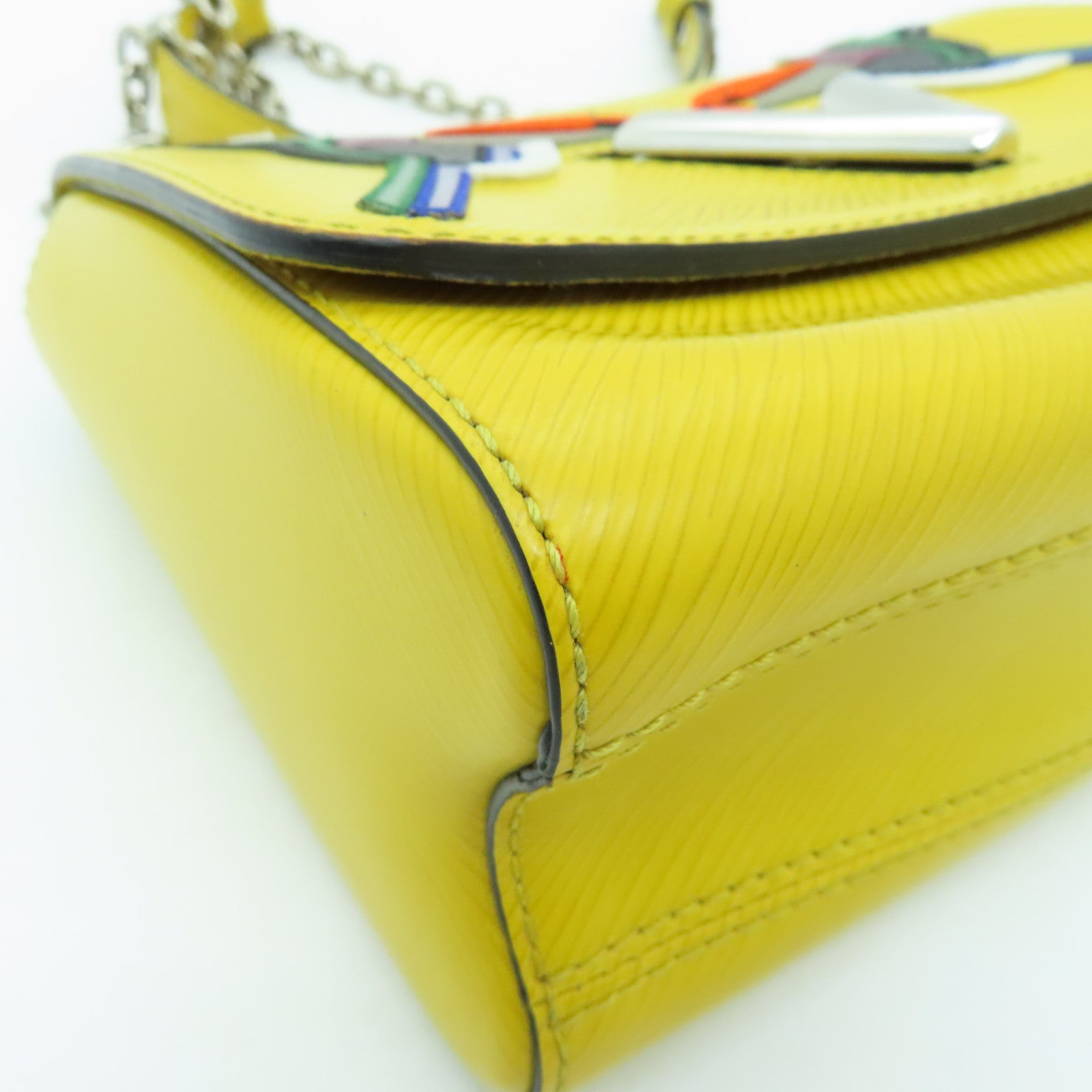 LOUIS VUITTON Epi Twist MM silver buckle chain shoulder bag yellow