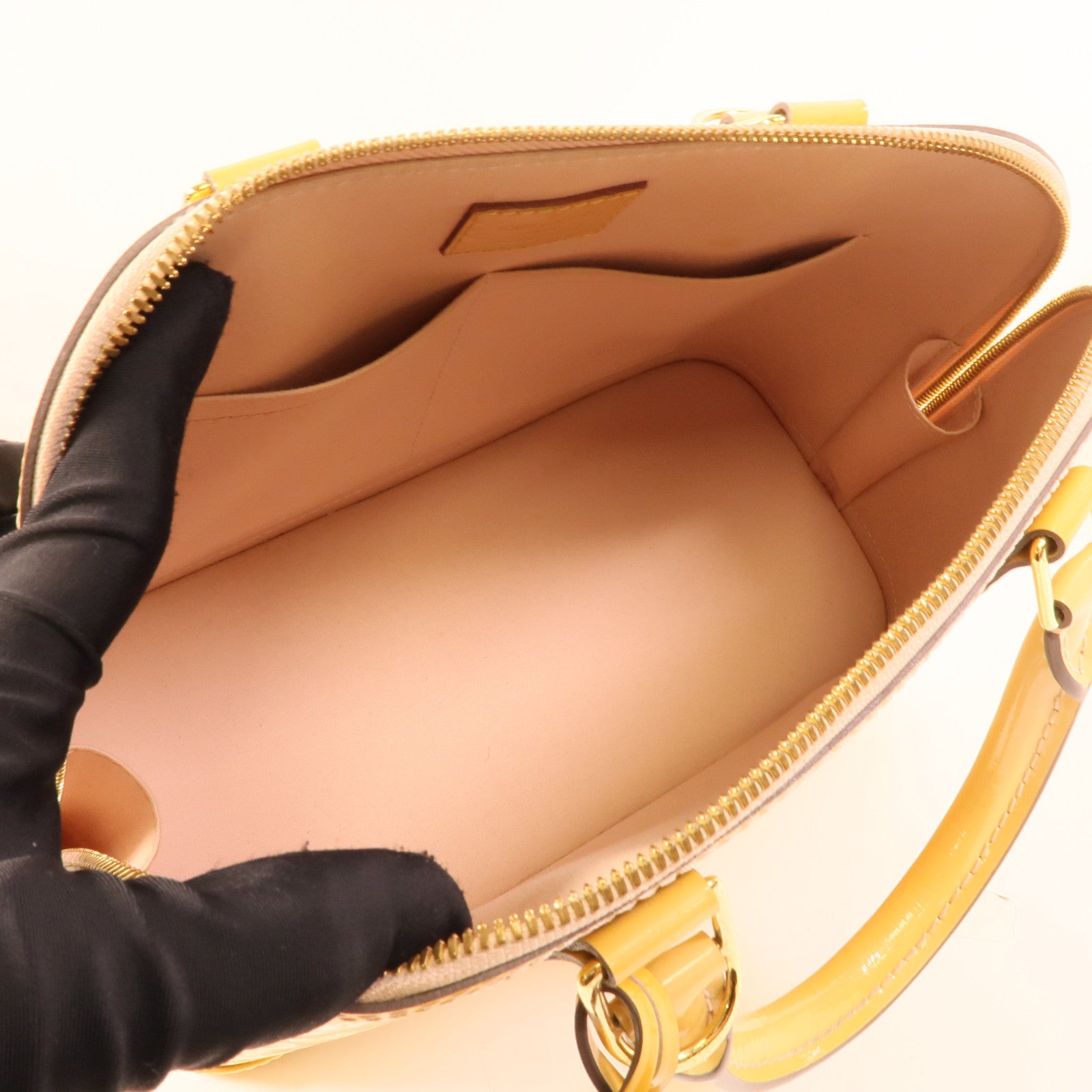 LOUIS VUITTON Monogram Vernis Alma PM金扣手挽袋