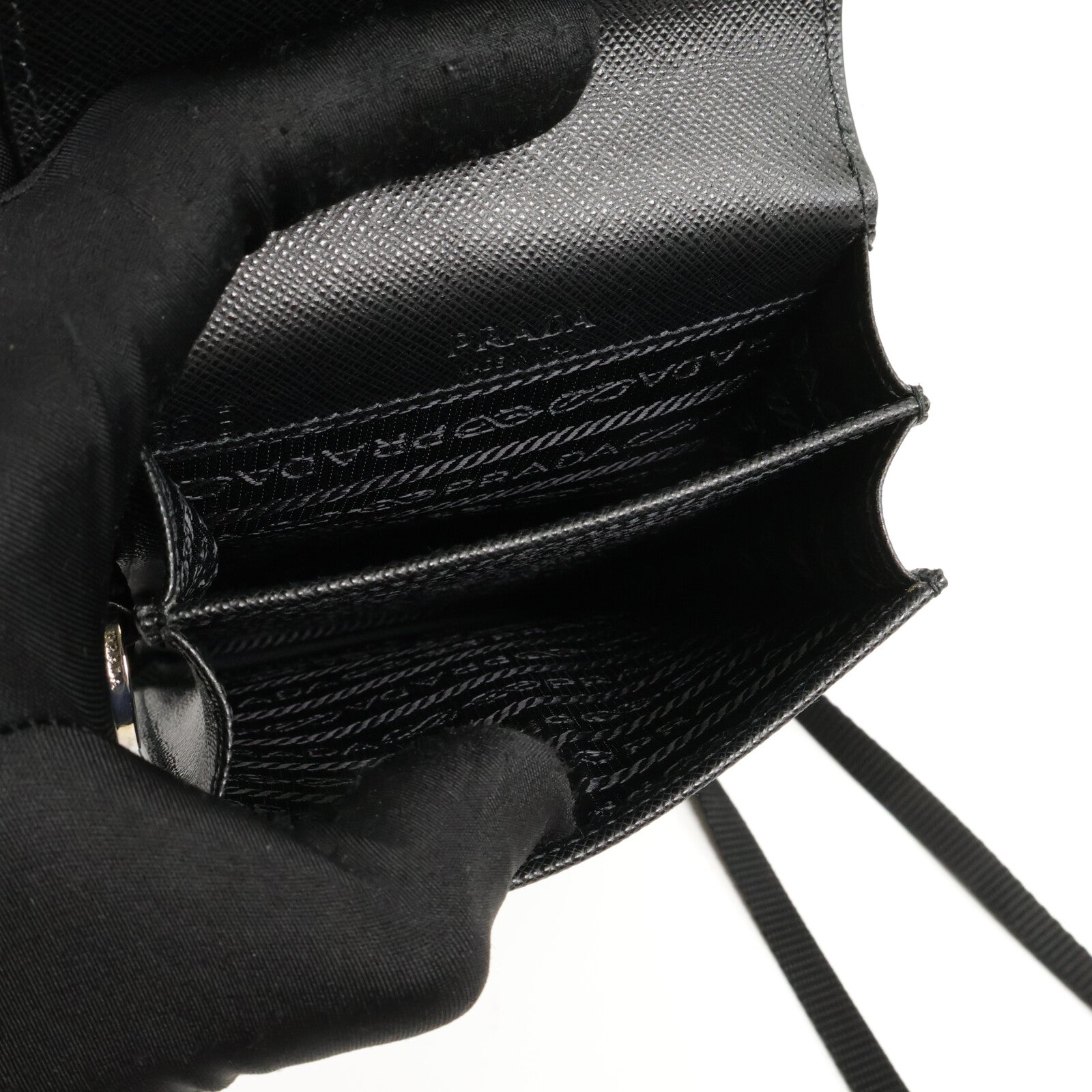 PRADA Saffiano皮革Smartphone Pouch肩背袋