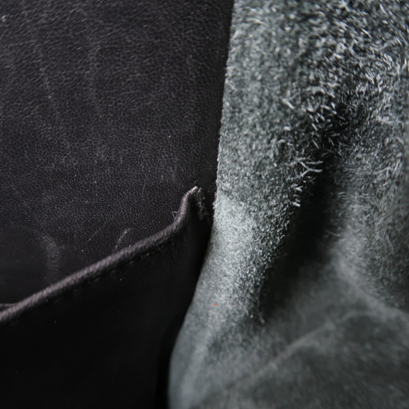 LOEWE 牛皮皮革Backpack銀扣背包