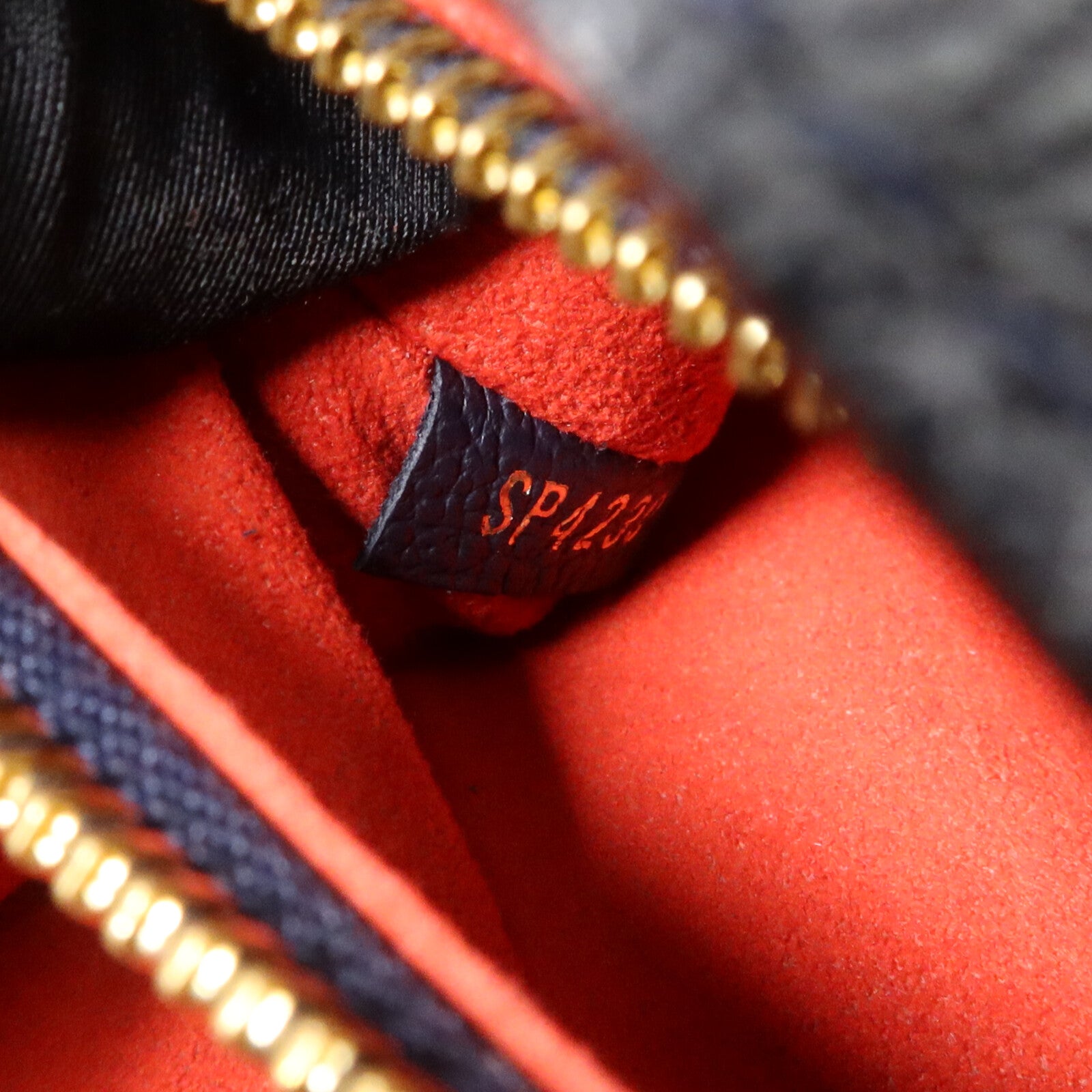 LOUIS VUITTON Monogram Empreinte Neo Noe MM手挽肩背兩用袋