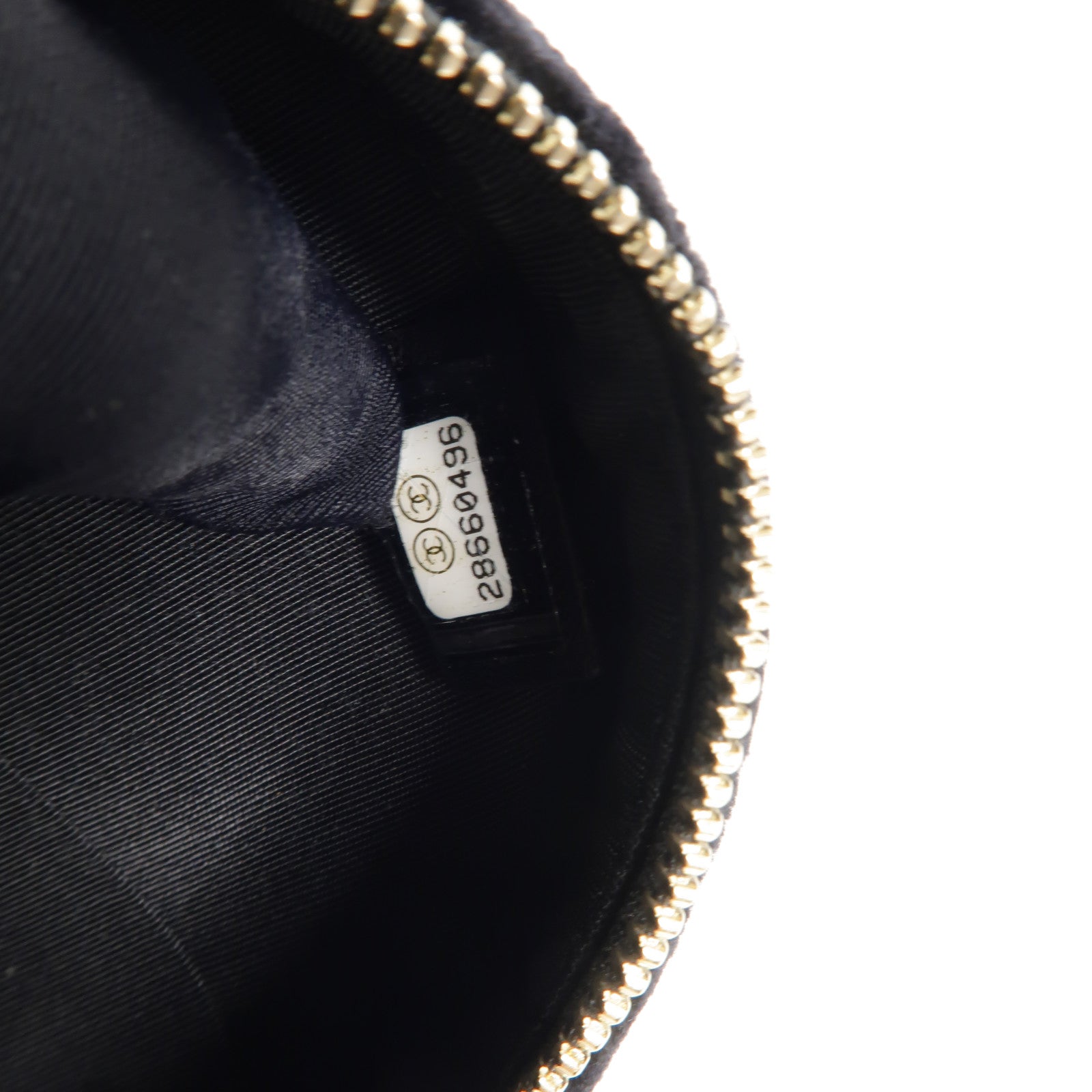 CHANEL 天鵝絨Round Vanity Case肩背袋