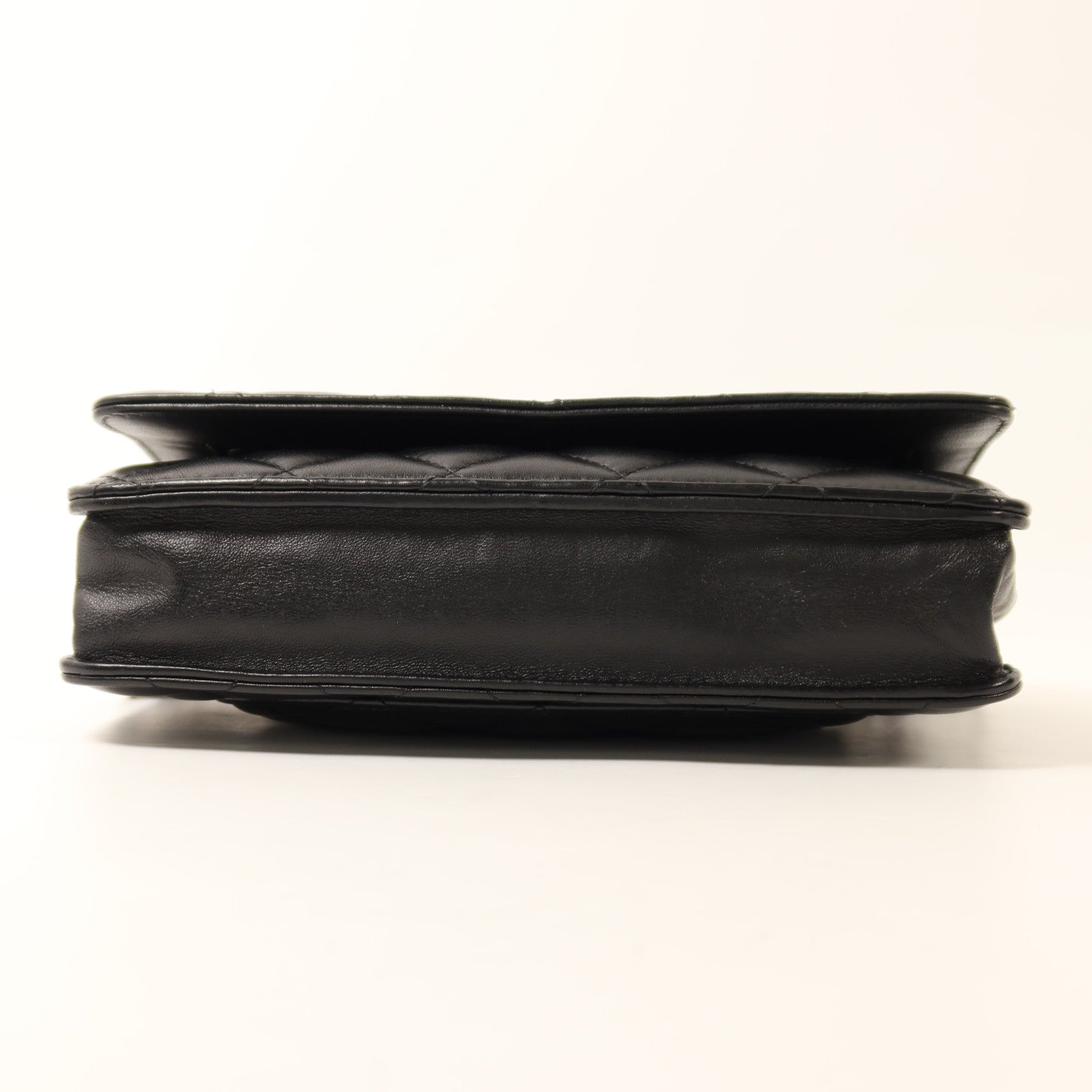 CHANEL 羊皮皮革WOC Wallet On Chain銀扣鏈帶肩背袋