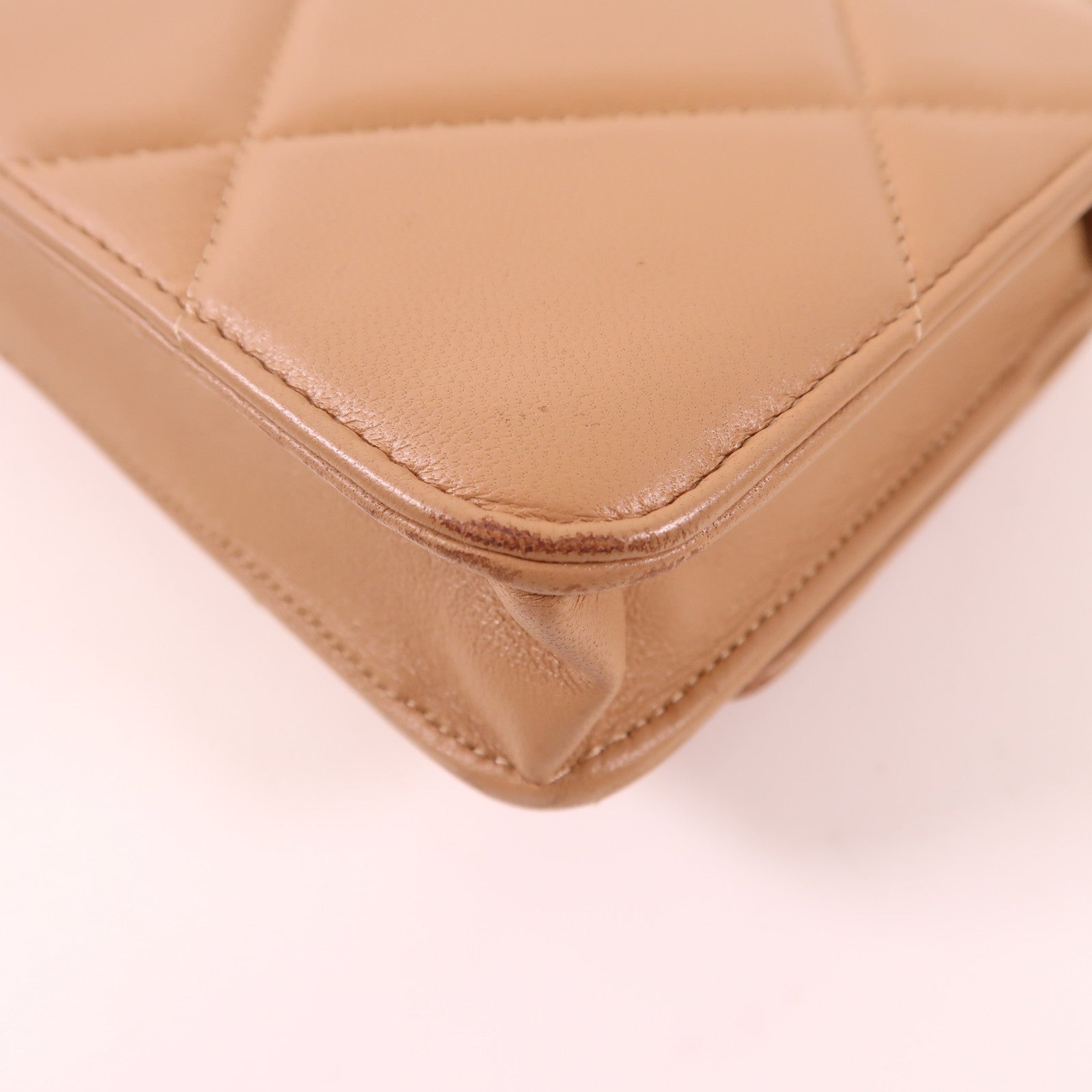 CHANEL 羊皮皮革C19 WOC Wallet on Chain手挽肩背兩用袋