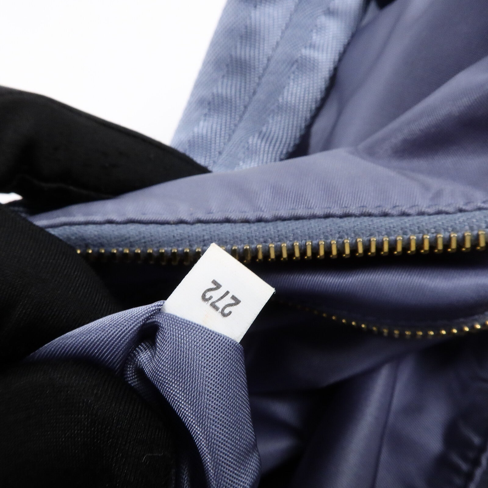PRADA 尼龍Explore Re-Nylon Large手挽肩背兩用袋