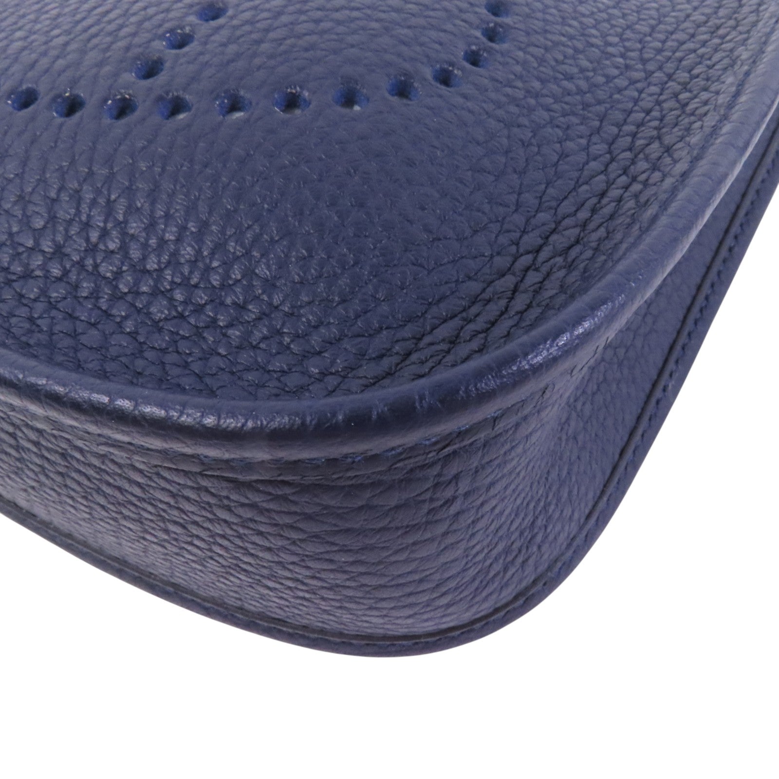 HERMES Clemence皮革Evelyne TPM銀扣肩背袋