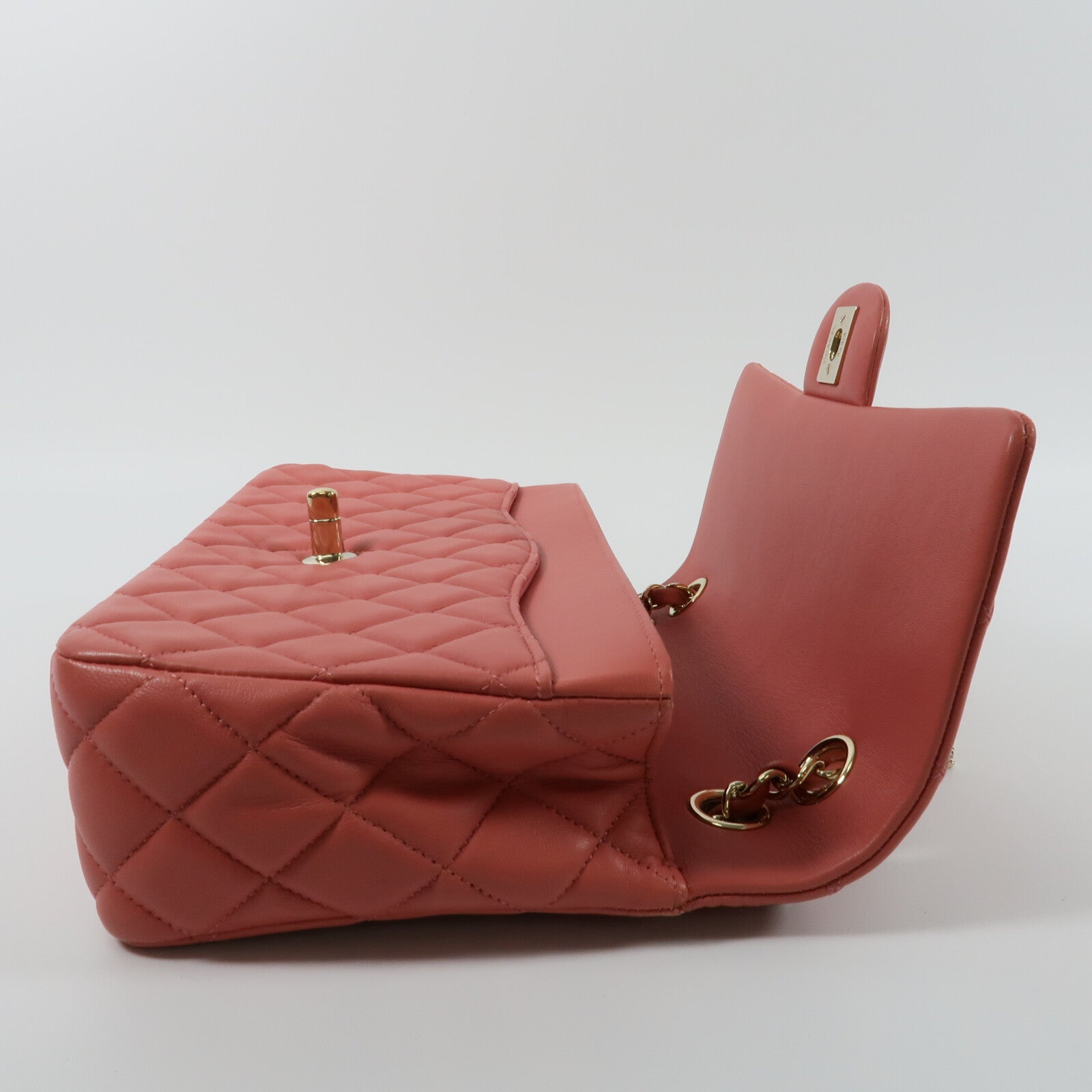 CHANEL 羊皮皮革Chain Shoulder Bag鏈帶肩背袋