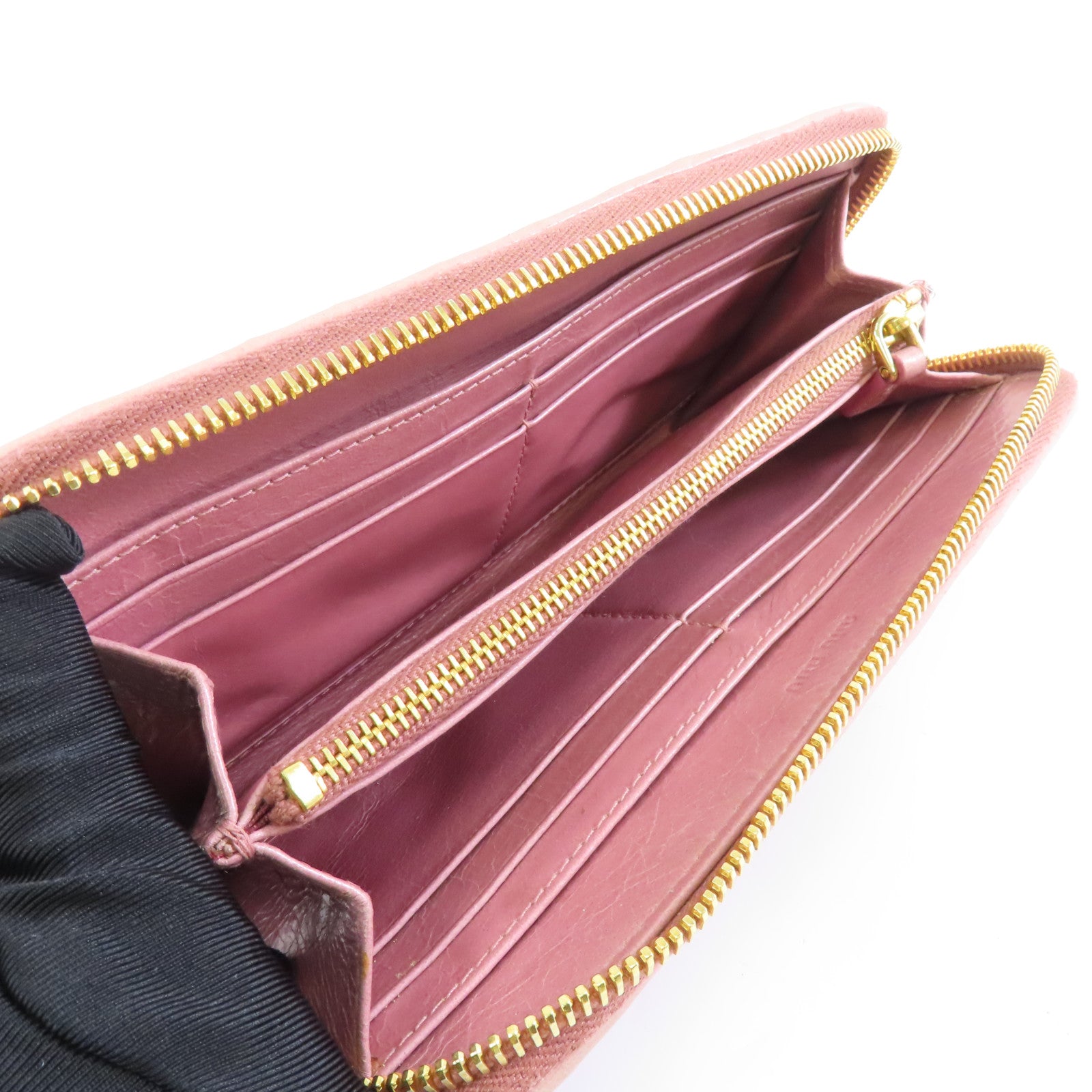 Miu Miu 牛皮皮革Long Wallet金扣長錢包粉紅色