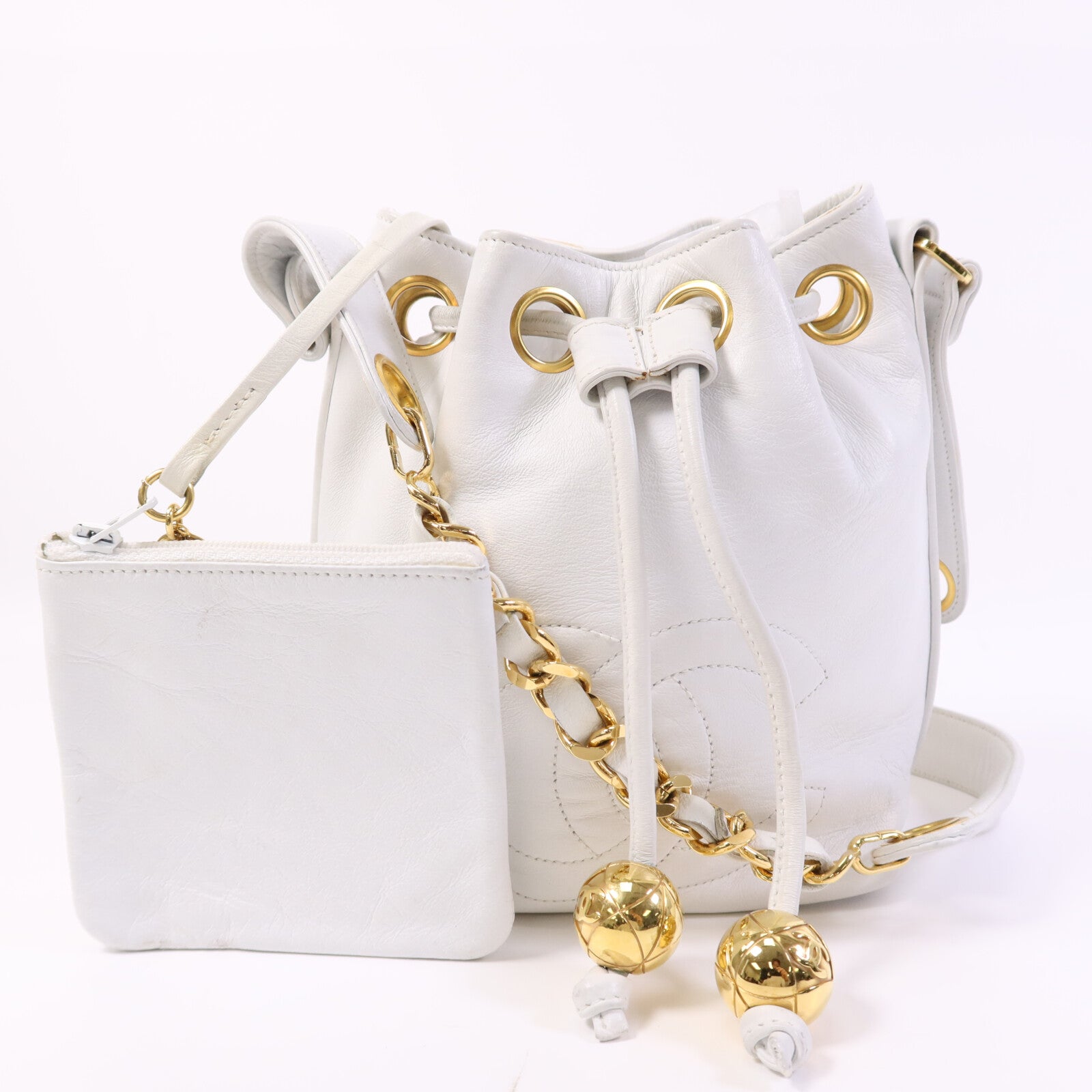 CHANEL 牛皮皮革Vintage Mini Buecket Bag金扣鏈帶肩背袋