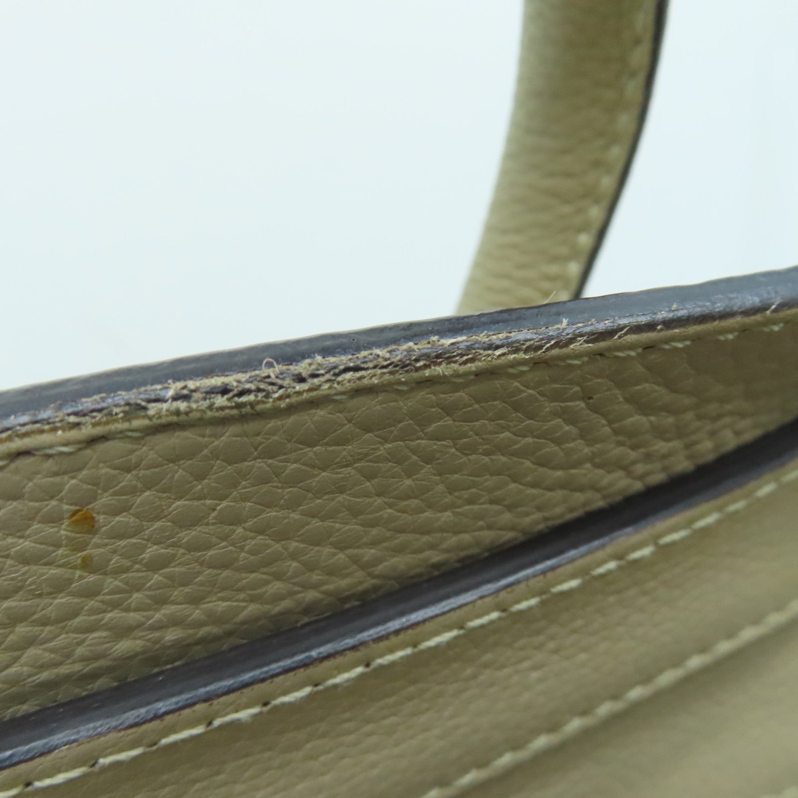 CELINE 【激減優惠】牛皮皮革Nano Hand Bag銀扣手挽袋杏色