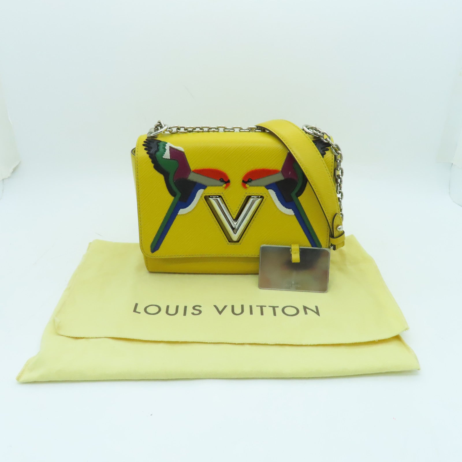 LOUIS VUITTON Epi Twist MM silver buckle chain shoulder bag yellow