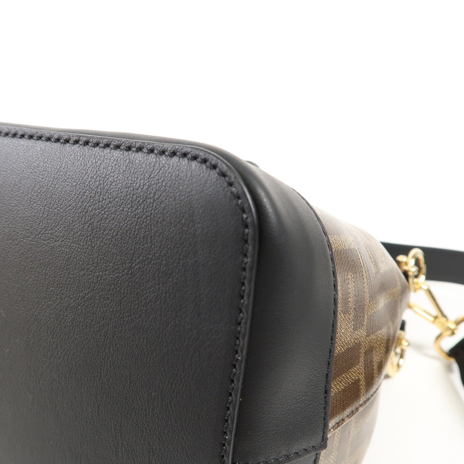 FENDI 塗層帆布MON TRESOR金扣肩背袋