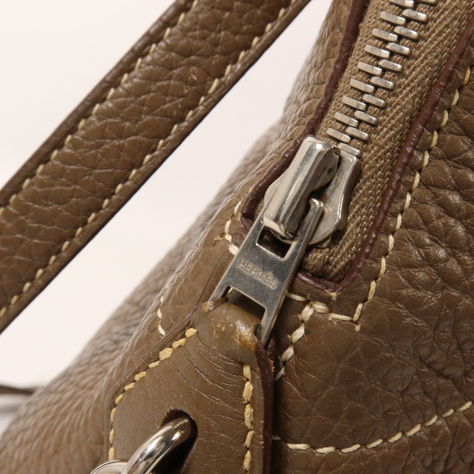 HERMES Clemence皮革Bolide 31手挽袋Etoupe