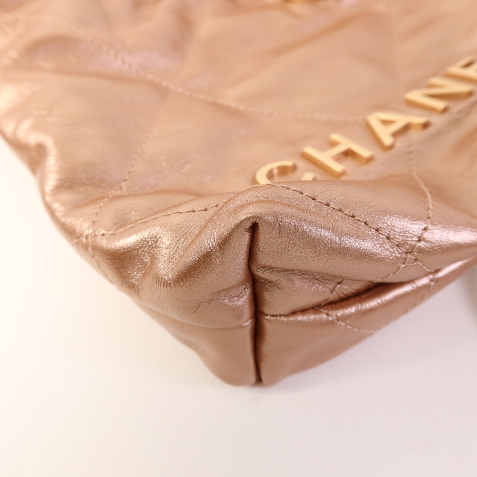 CHANEL 牛皮皮革Chanel 22 Mini手挽肩背兩用袋