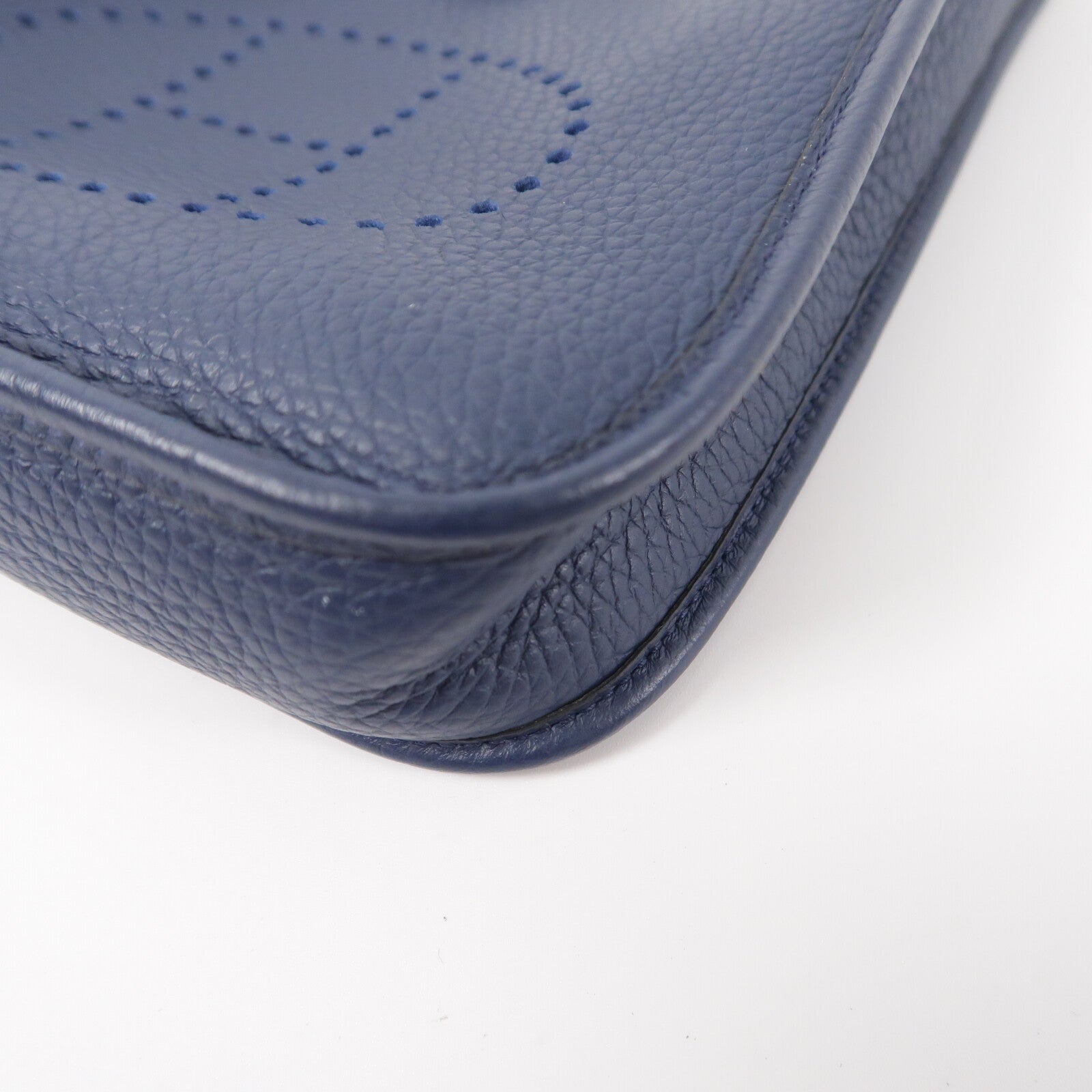 HERMES Clemence皮革Evelyne TPM肩背袋Bleu De Prusse
