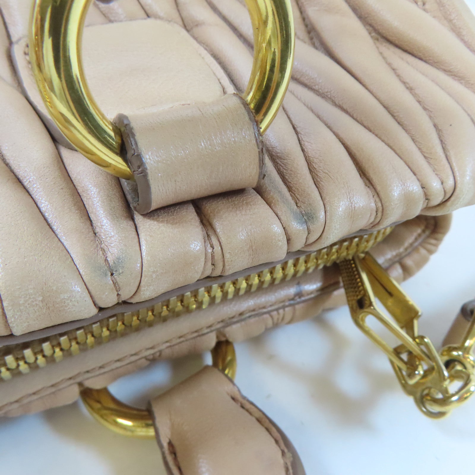 Miu Miu 皮革2Way Shoulder金扣手挽肩背兩用袋粉紅色